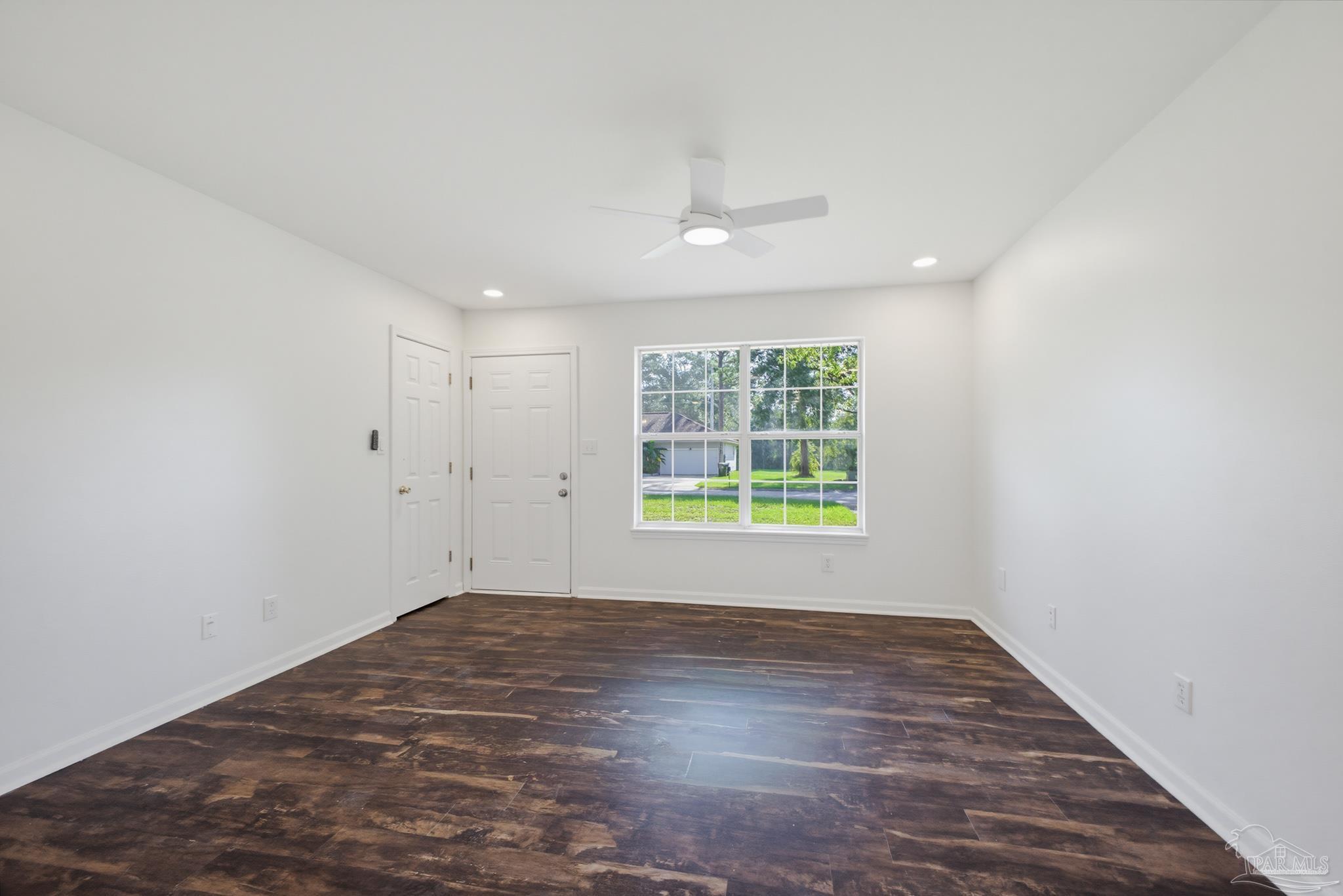 2296 Sparrow Ln