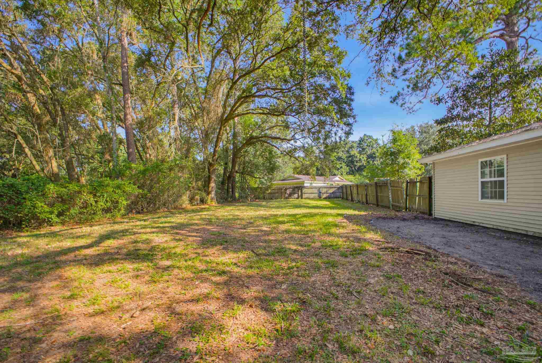 2296 Sparrow Ln