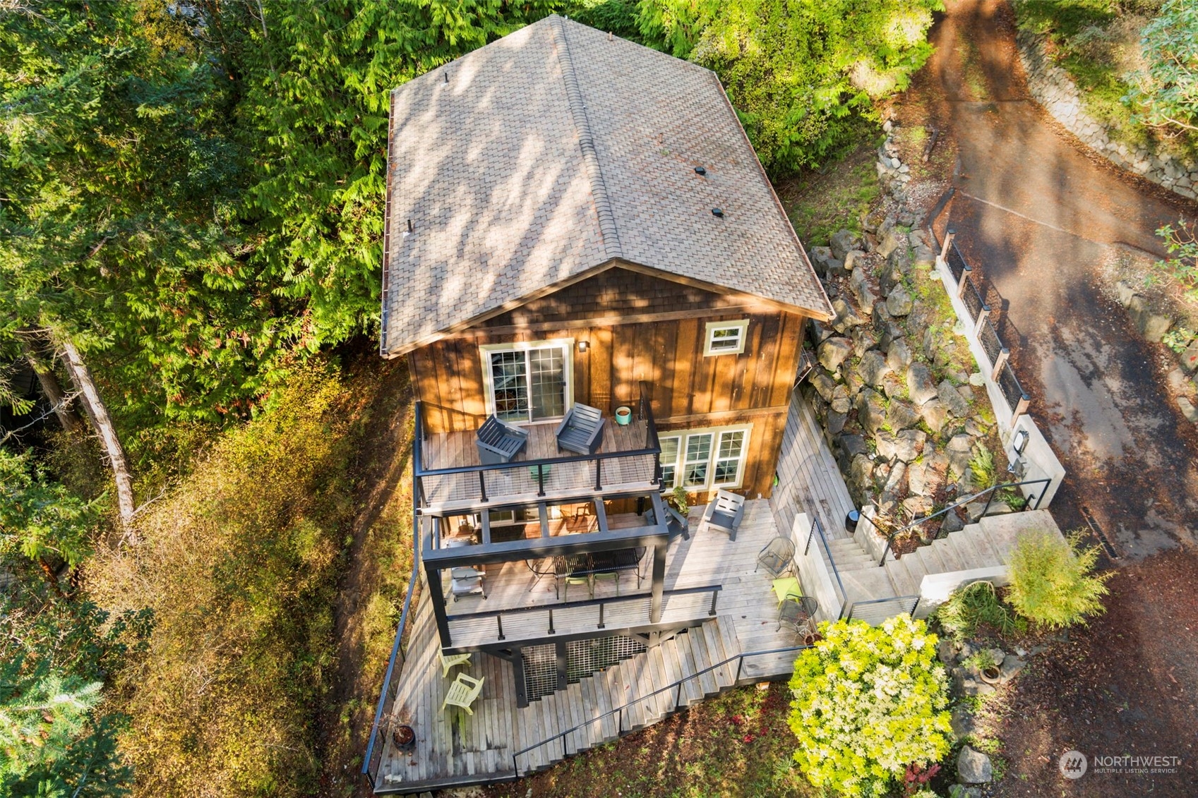 1109 Maple Street