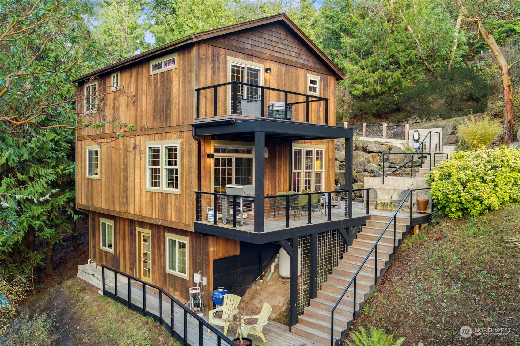 1109 Maple Street