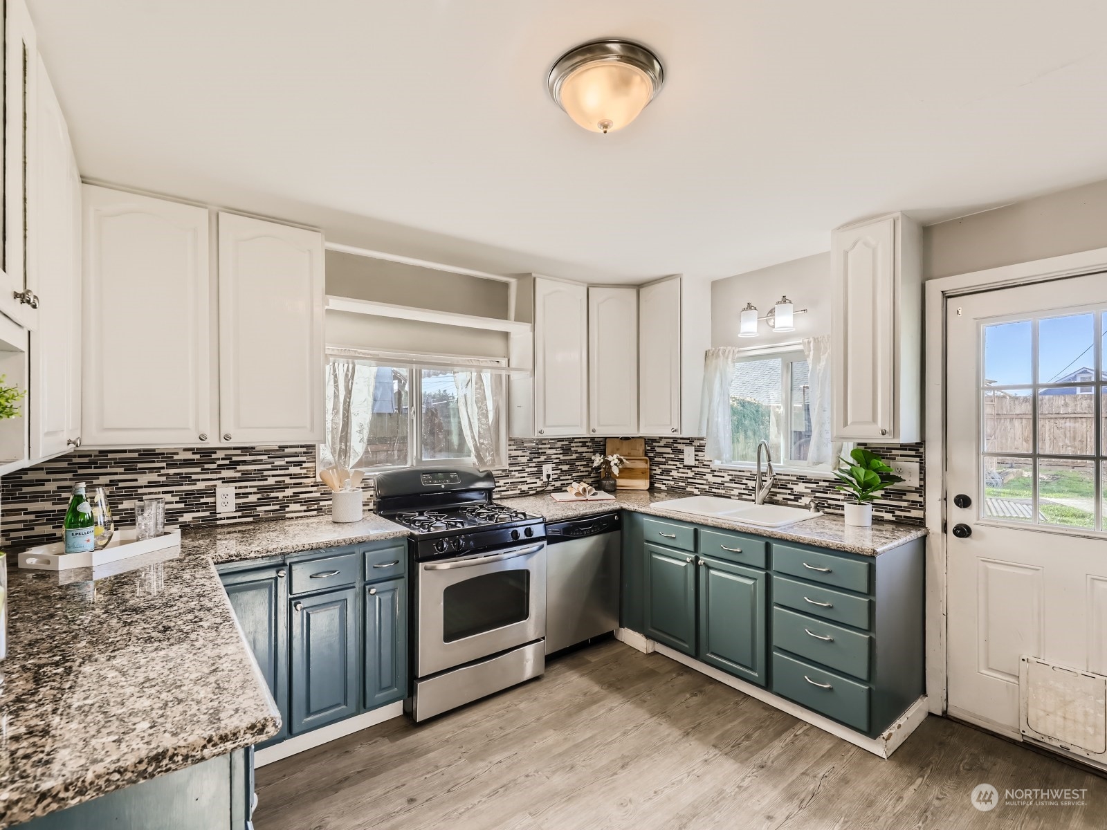 1112 E Marine View Drive