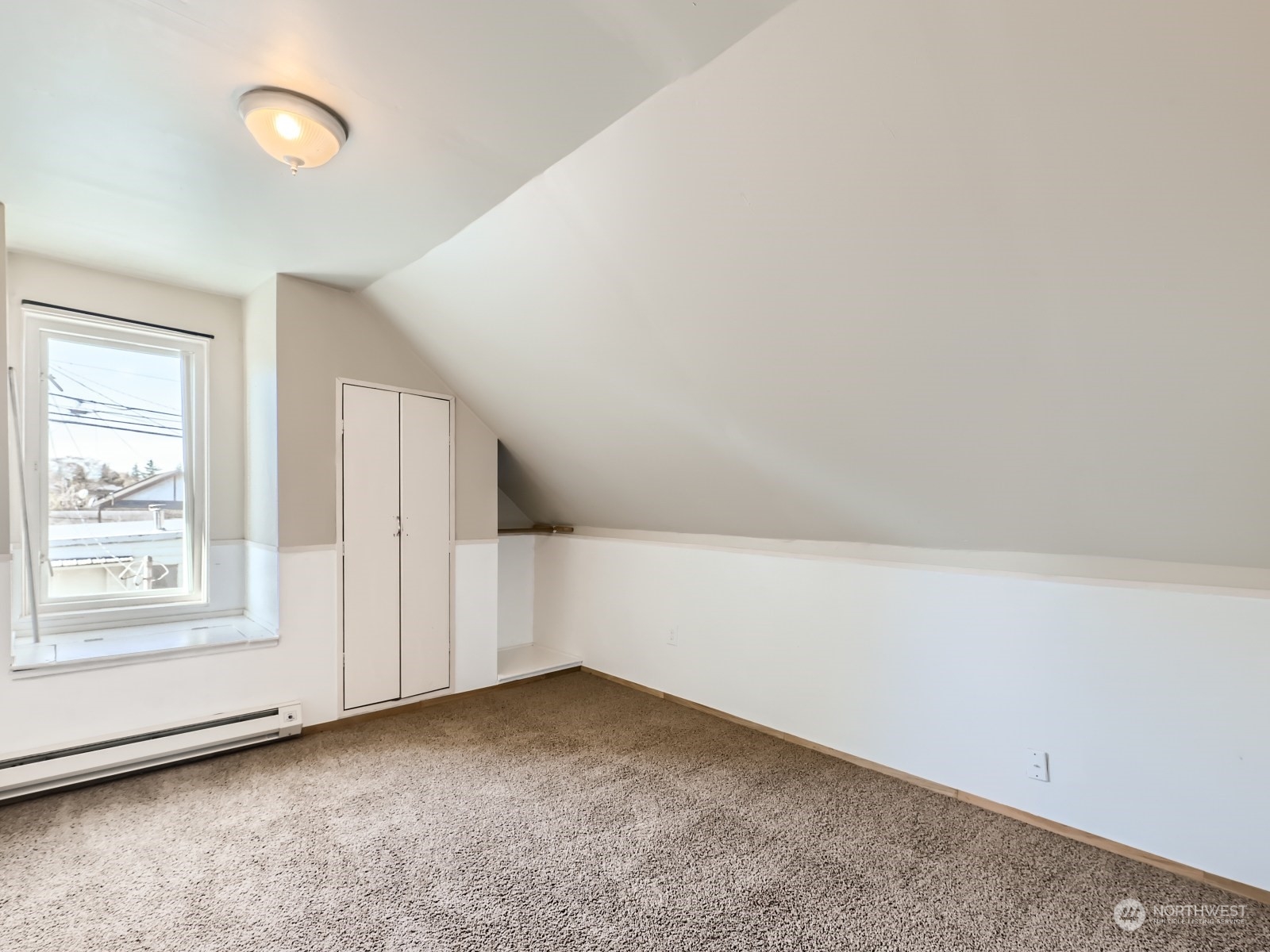 1112 E Marine View Drive