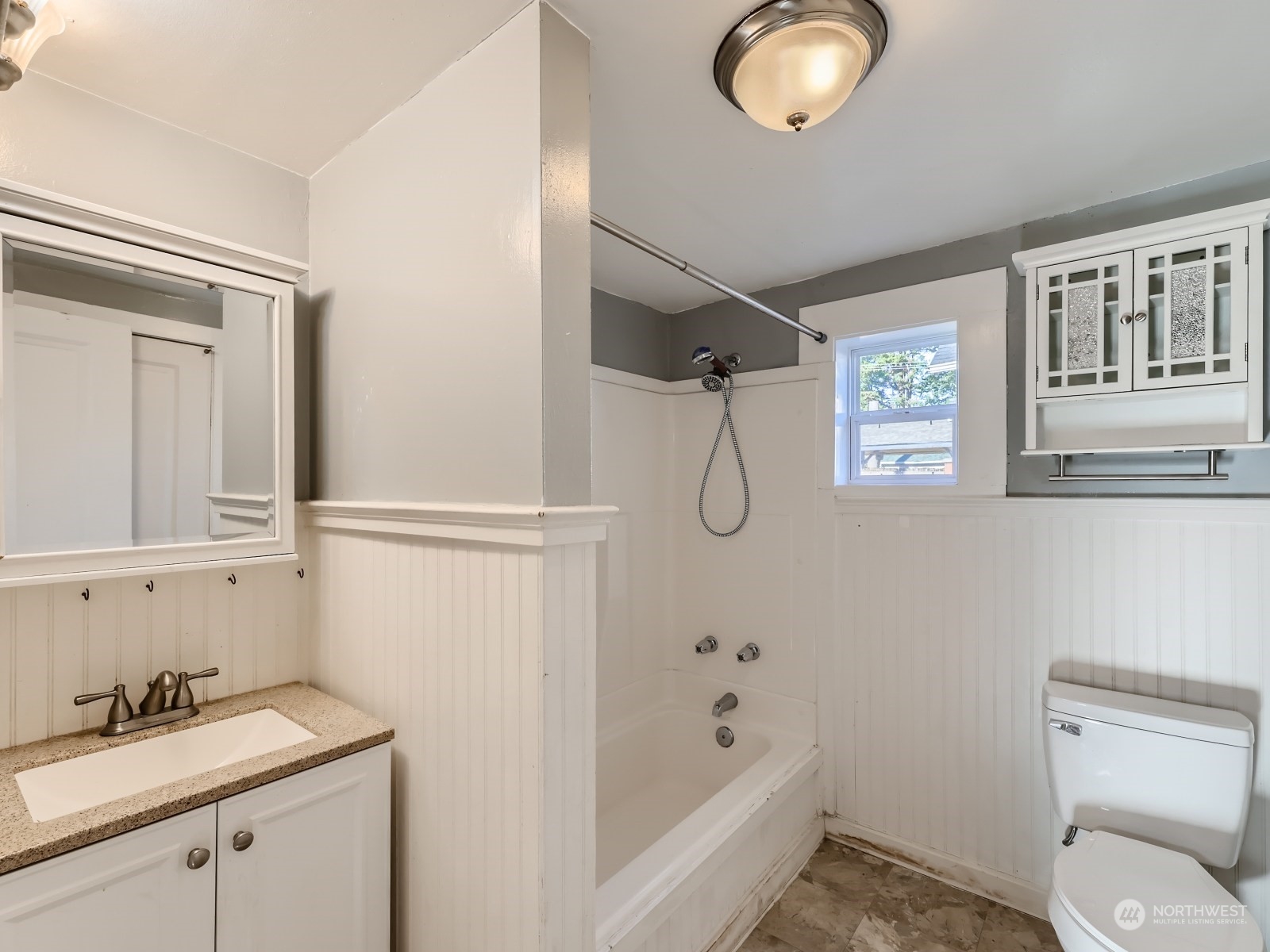 1112 E Marine View Drive