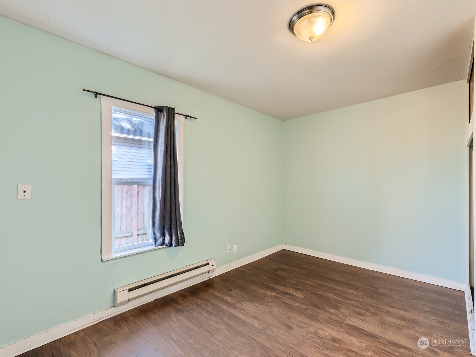 1112 E Marine View Drive