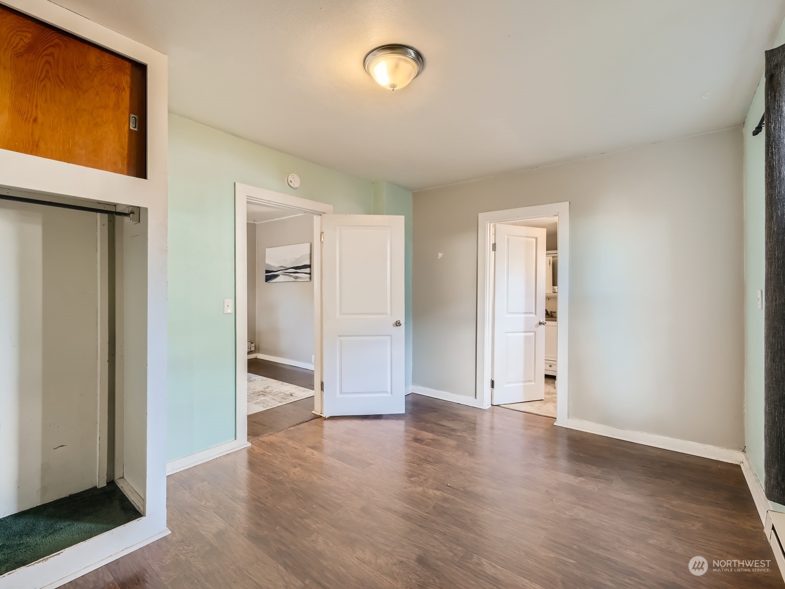 1112 E Marine View Drive
