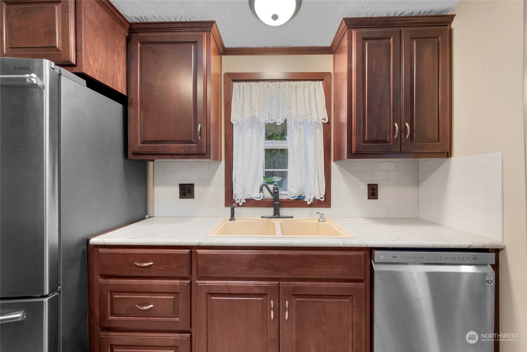 8515 State Avenue Unit: 54