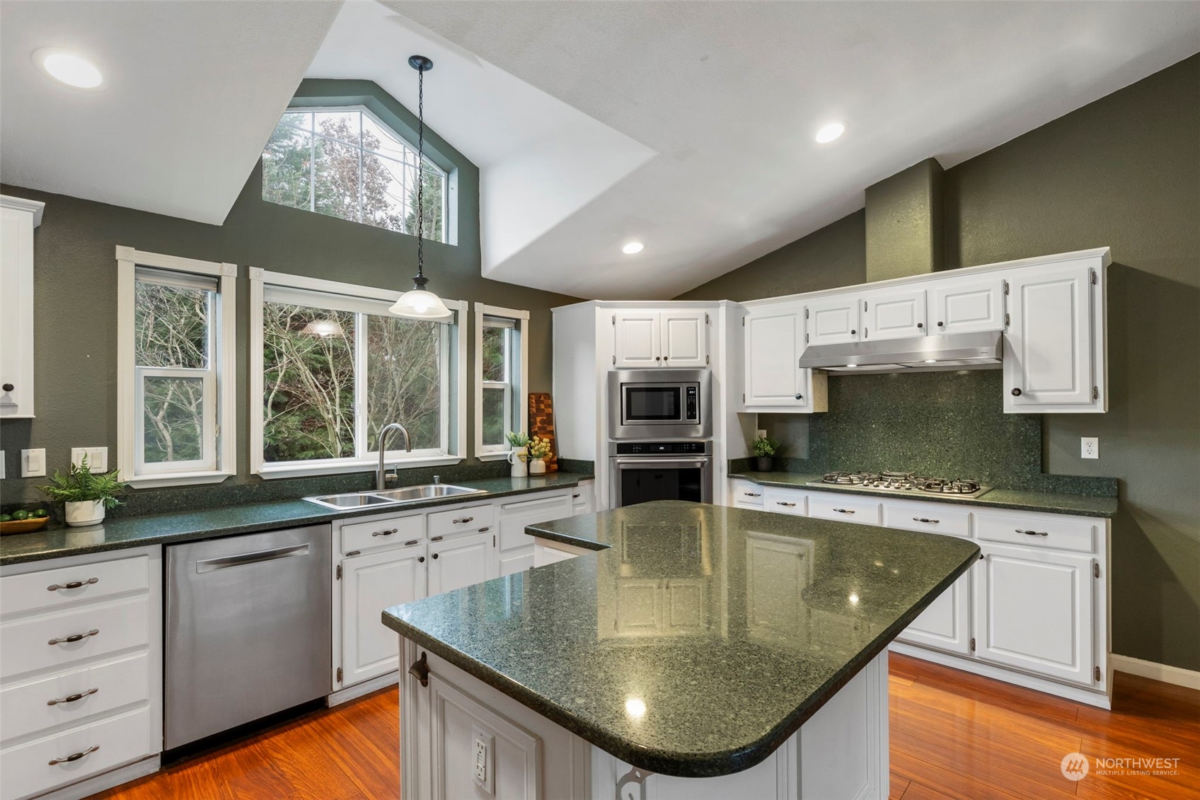 393 Sentinel Firs Road