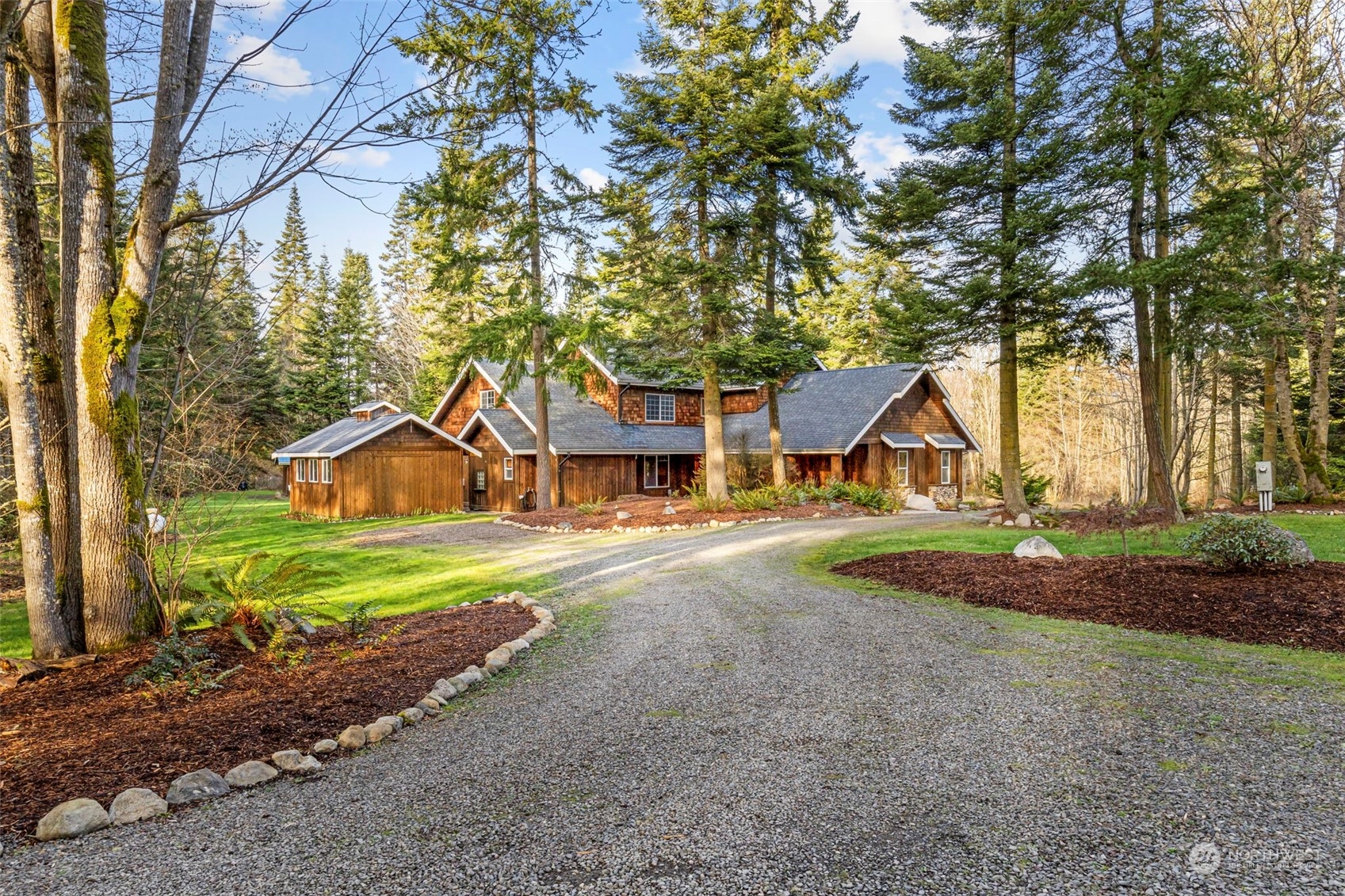 645 Washington Lane
