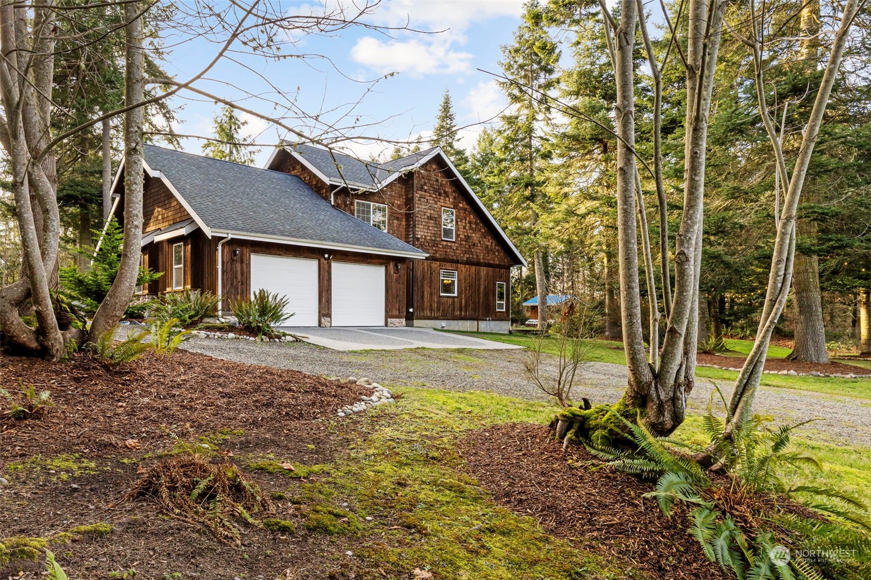 645 Washington Lane