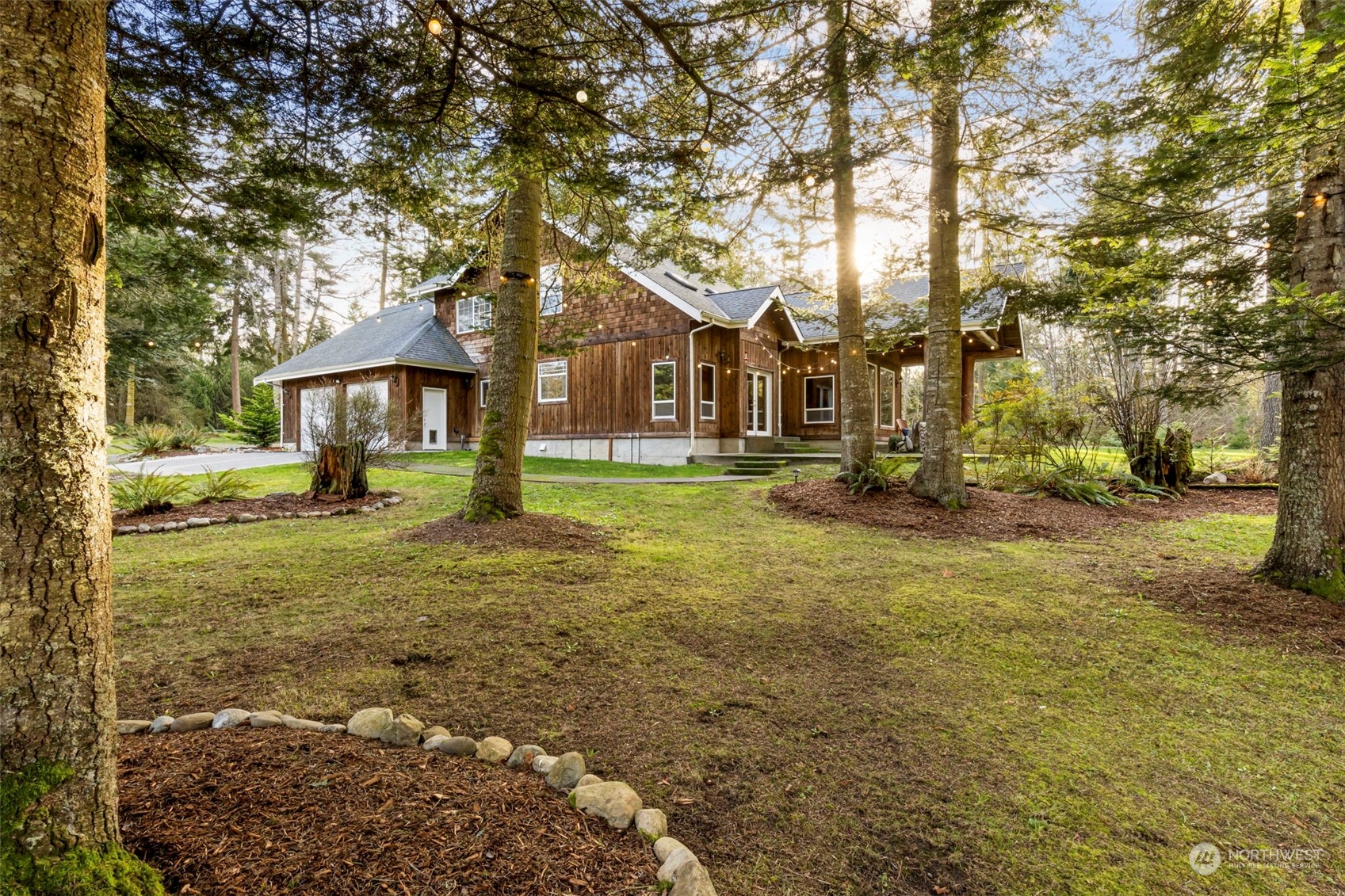 645 Washington Lane