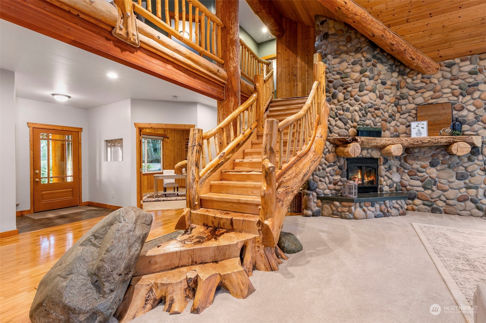 645 Washington Lane