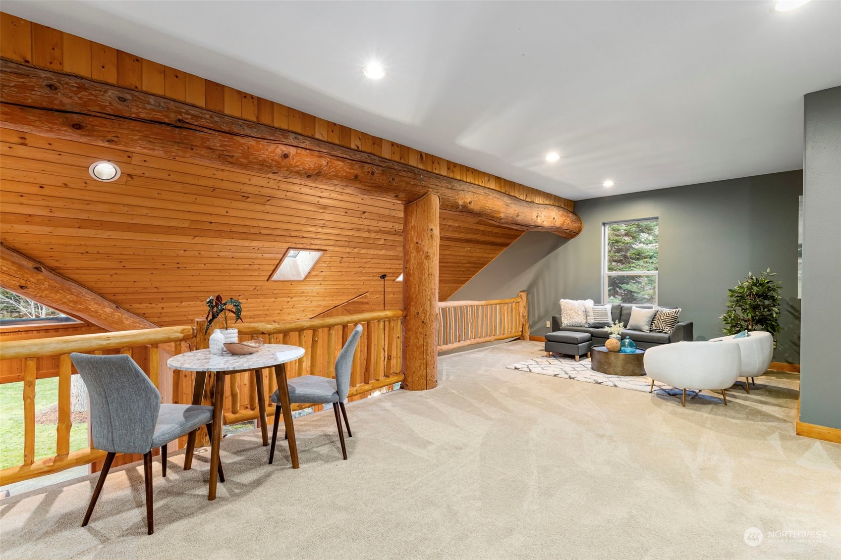 645 Washington Lane