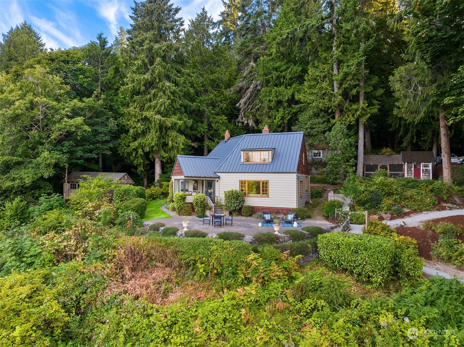 8260 NE Hidden Cove Road