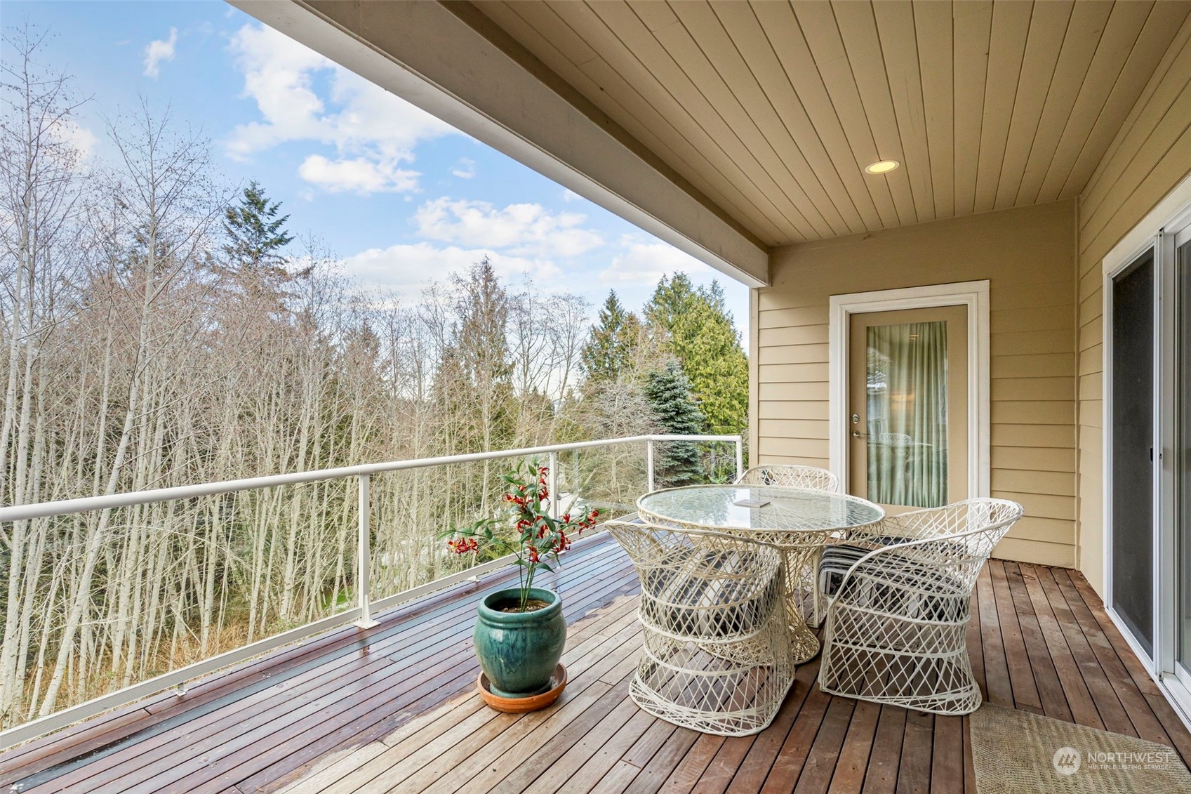 60 Fernridge Lane