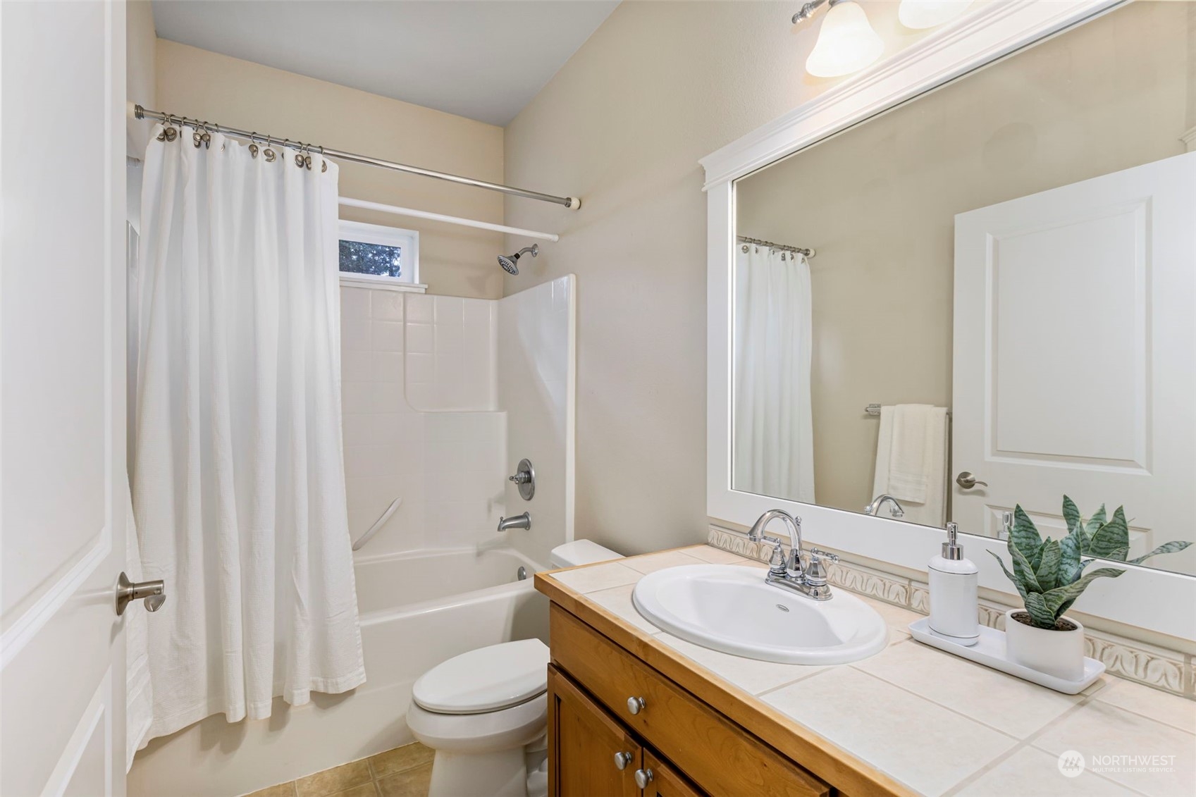 60 Fernridge Lane