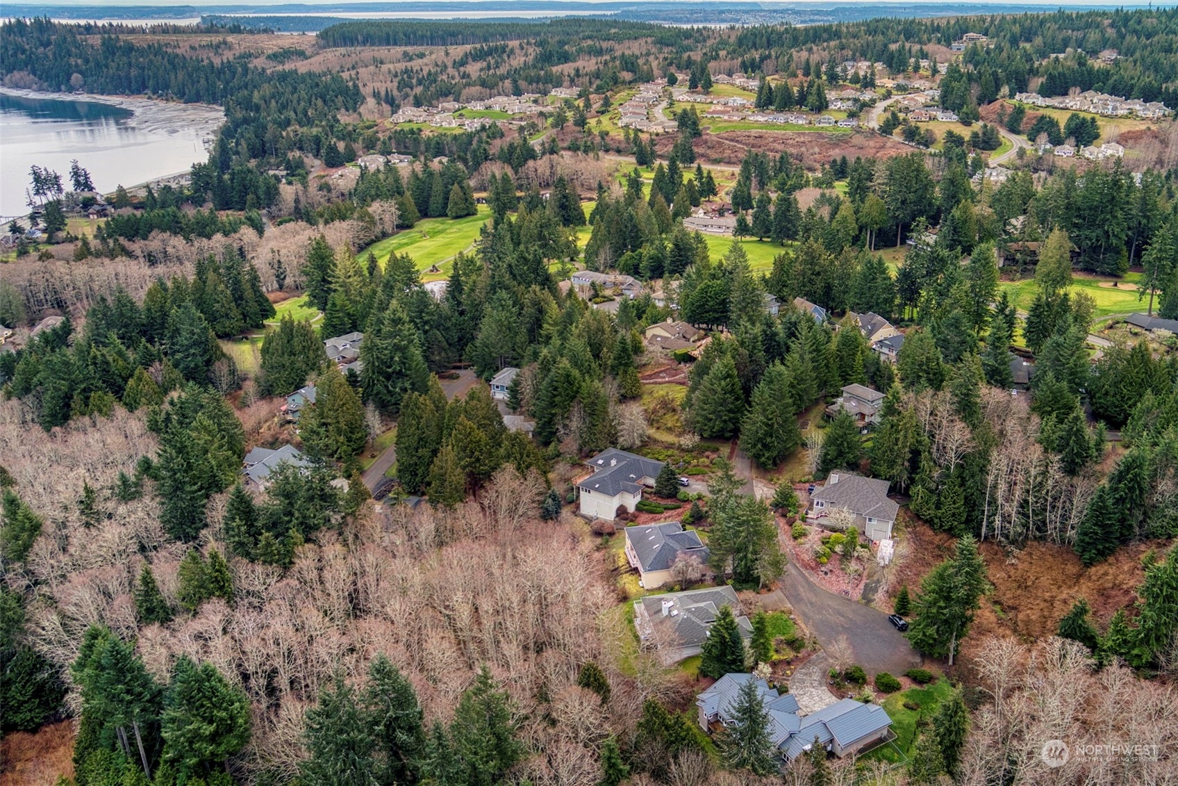 60 Fernridge Lane