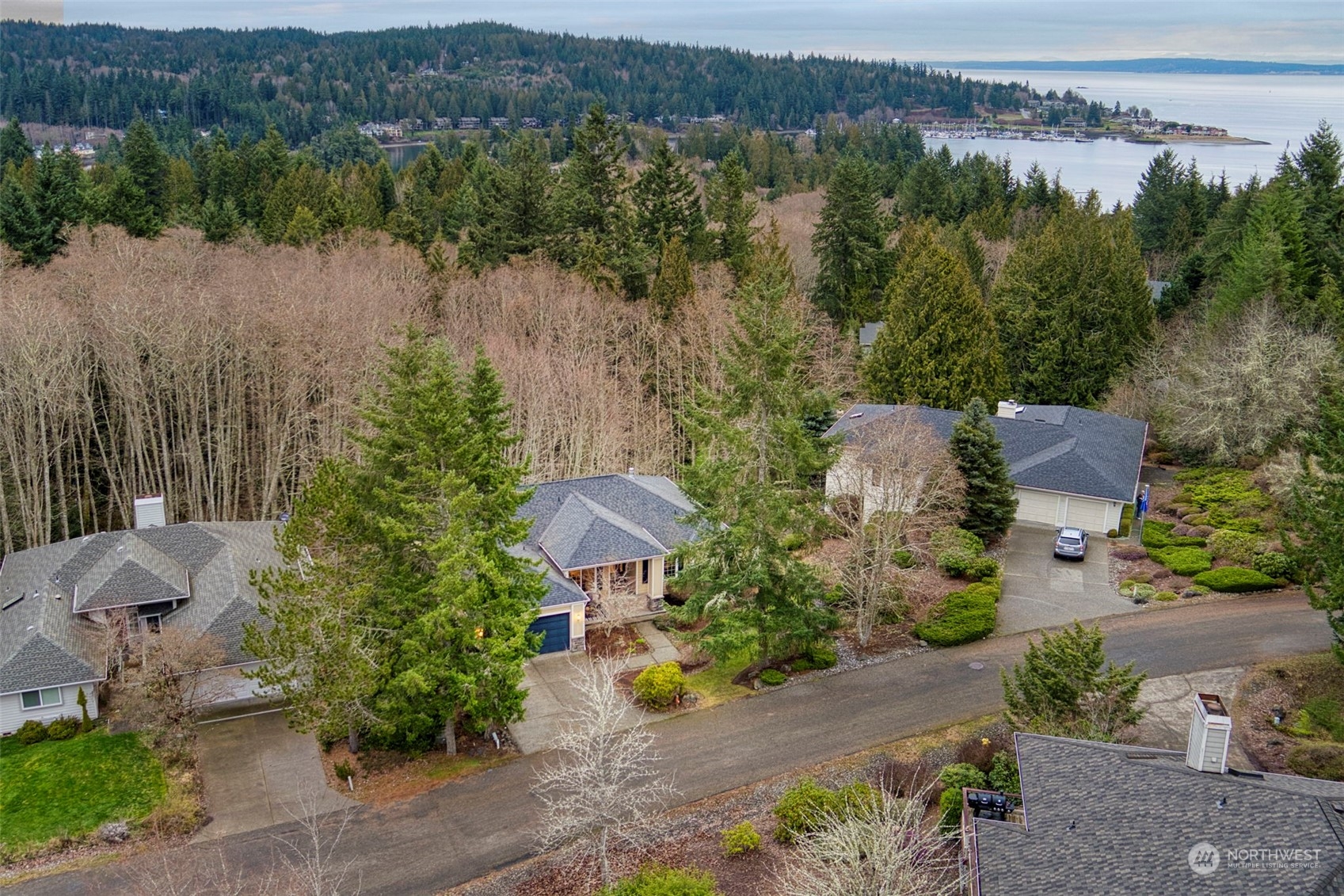 60 Fernridge Lane