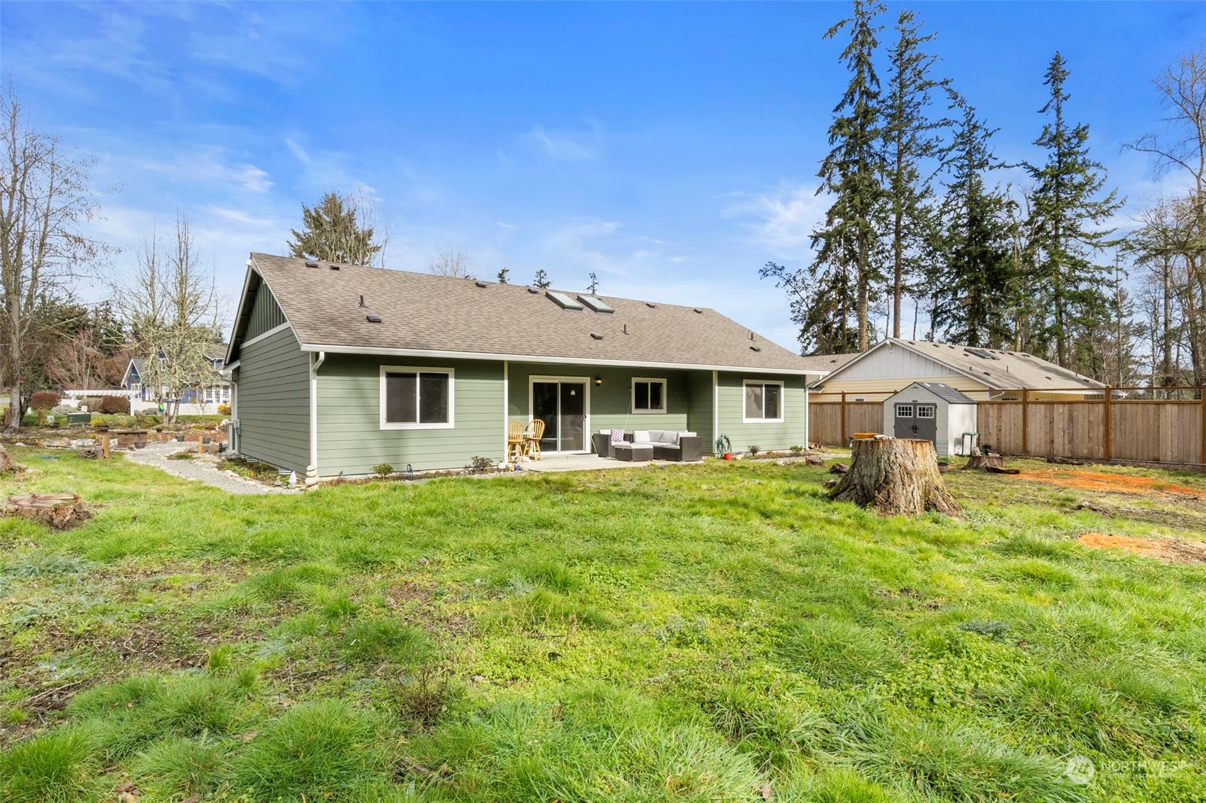 162 E Island View Avenue