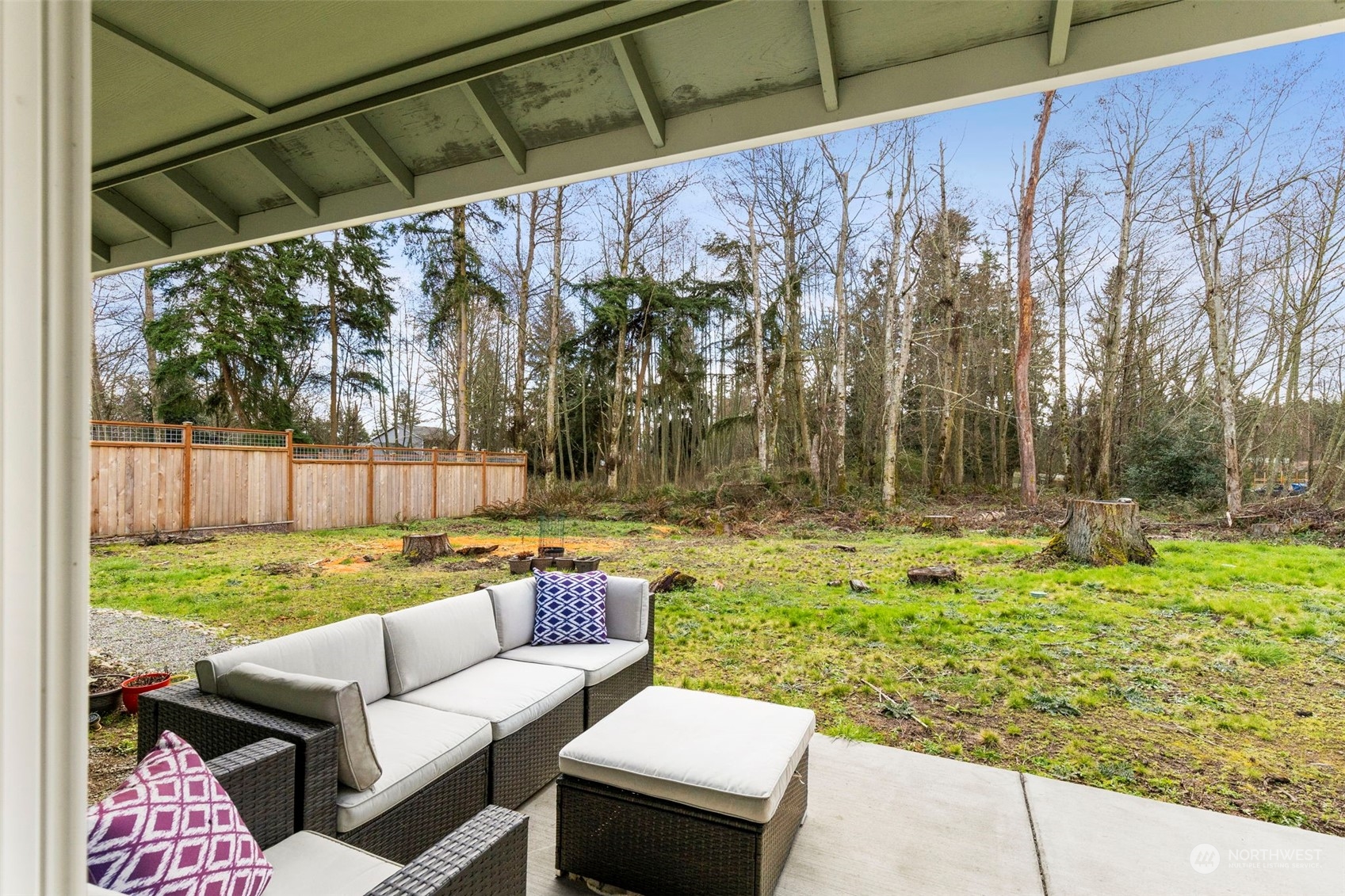 162 E Island View Avenue