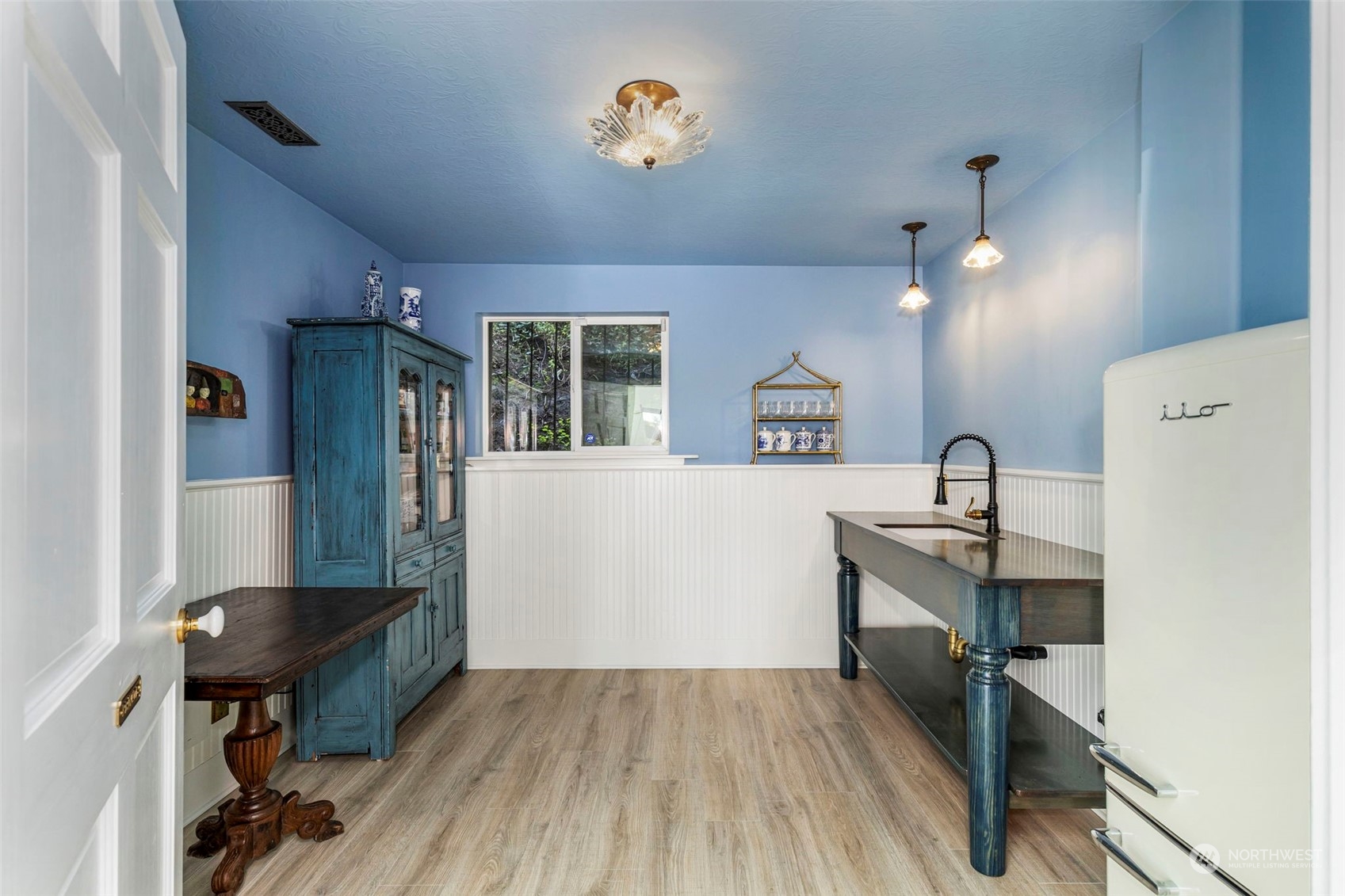 922 Washington Street Unit: 3