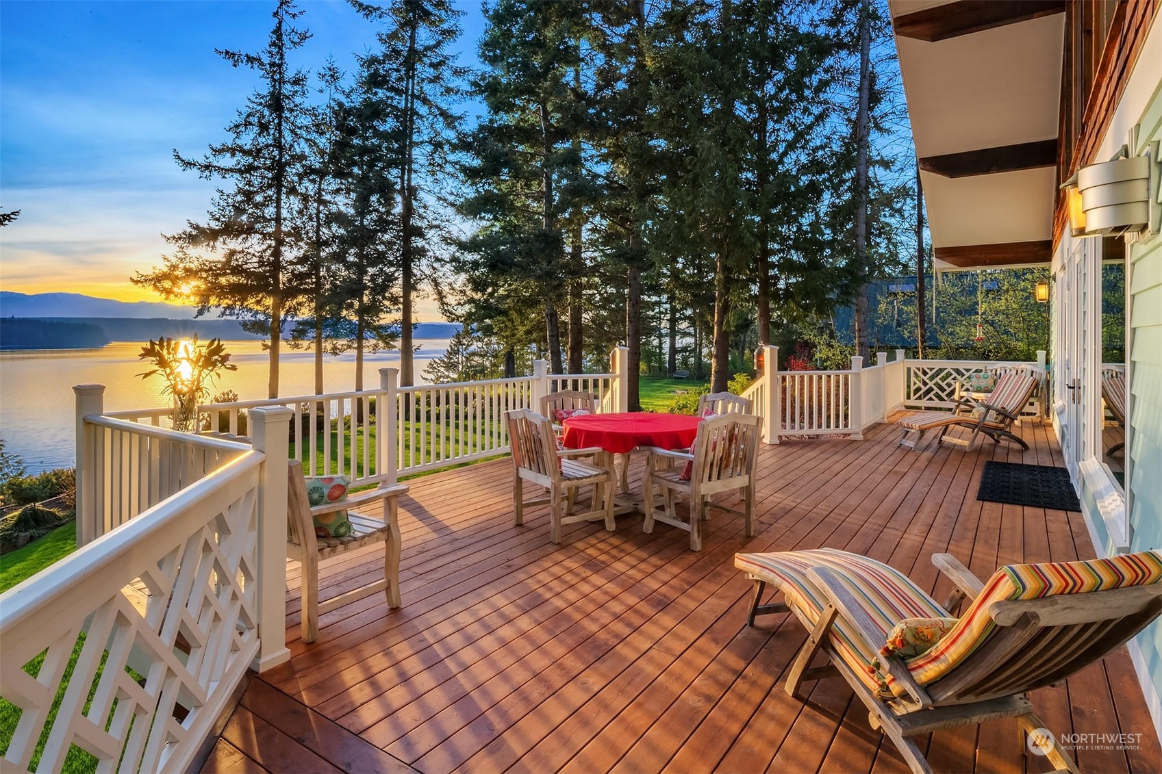 36151 Hood Canal Drive NE