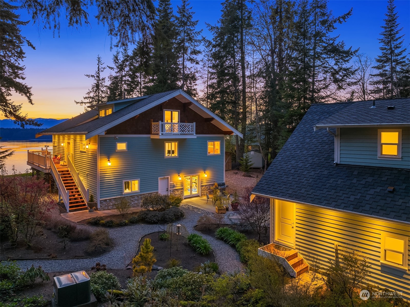 36151 Hood Canal Drive NE