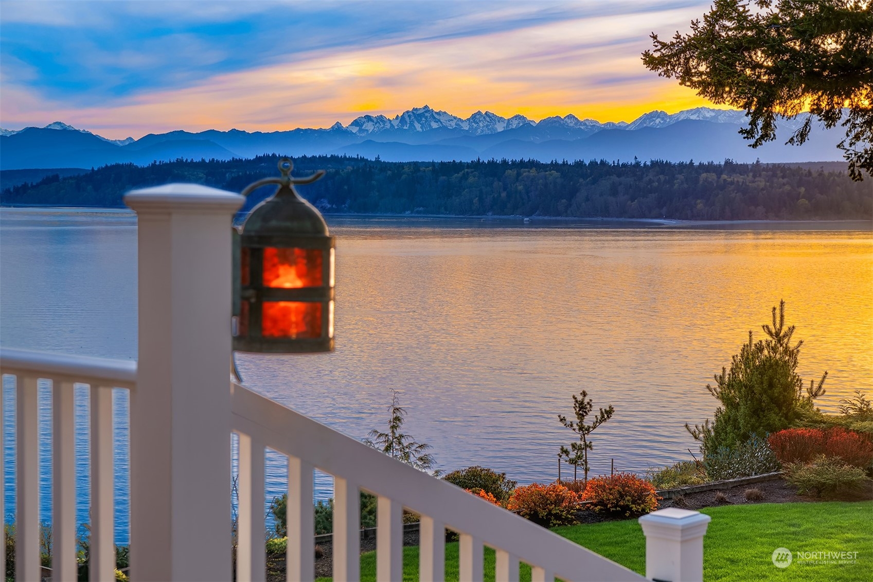 36151 Hood Canal Drive NE