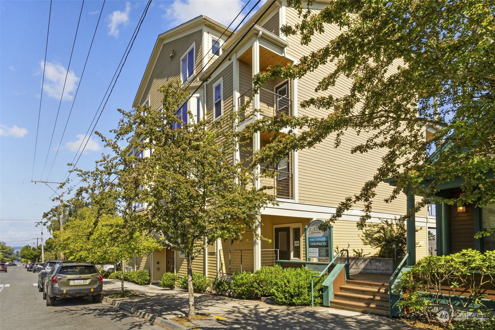 1215 Lawrence Street Unit: 302