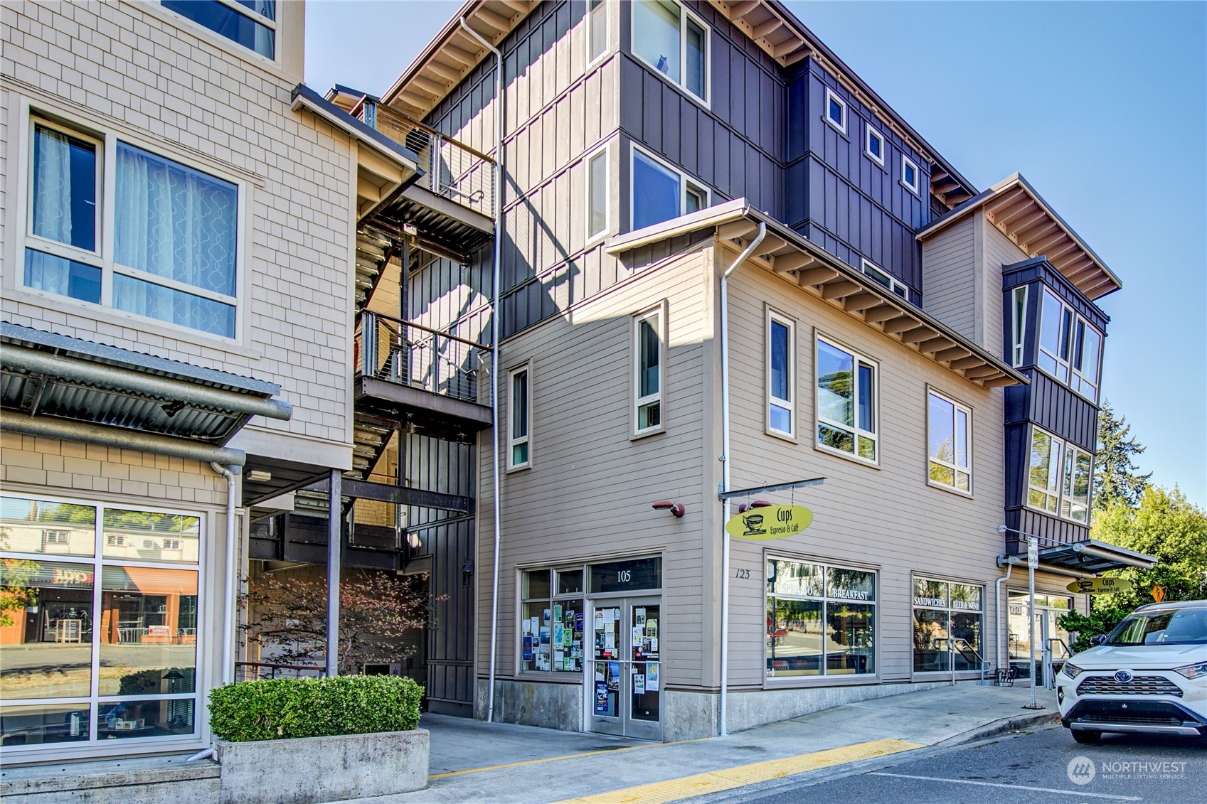 123 Bjune Drive Unit: 203