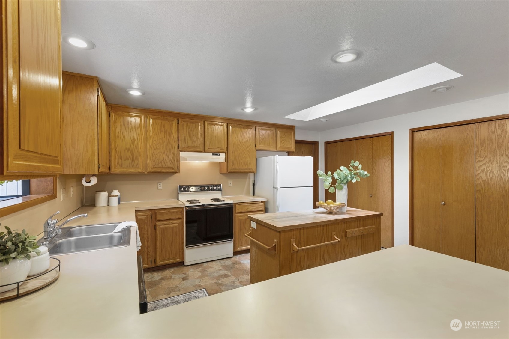 8 Topsail Lane