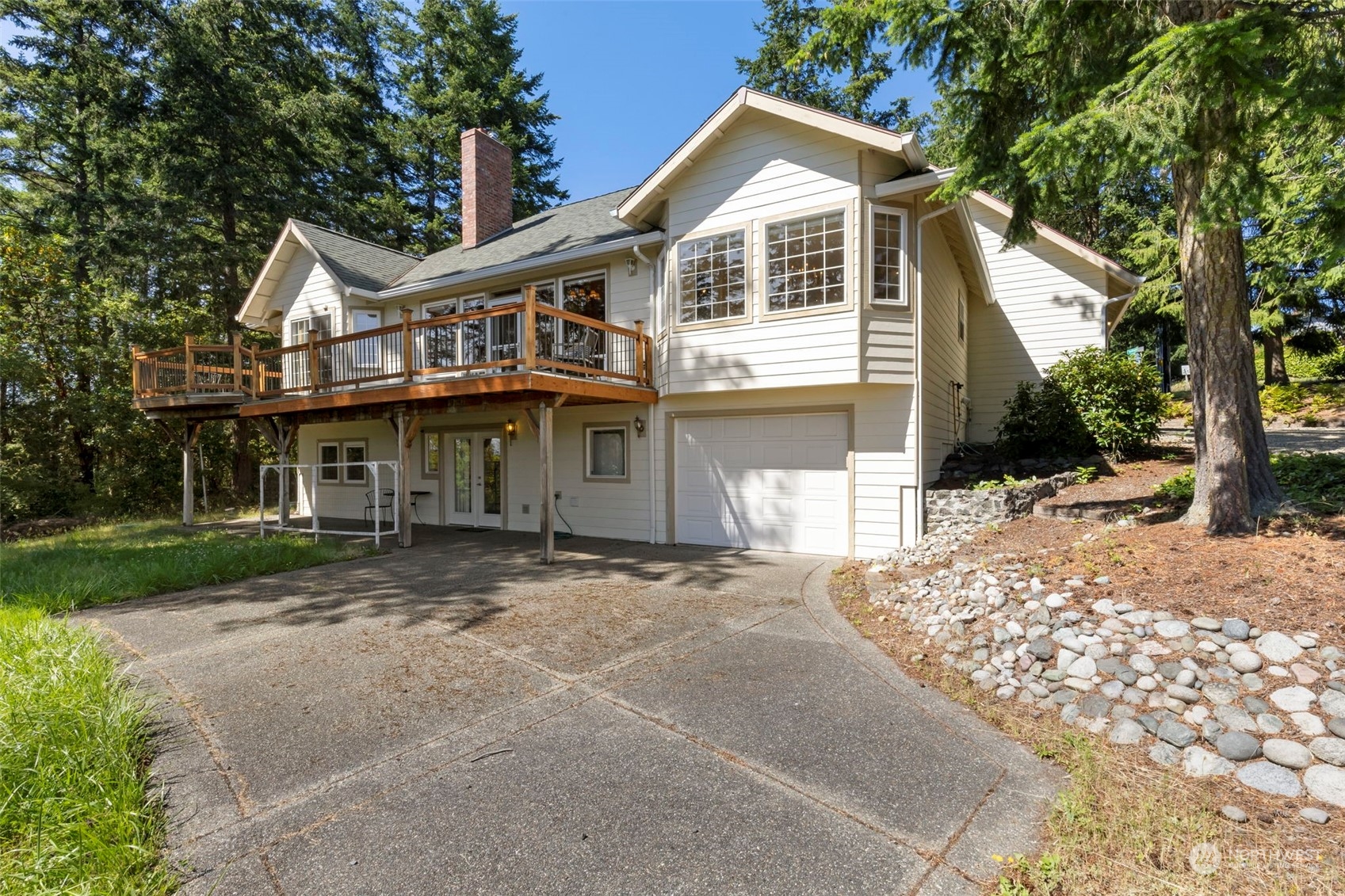 5352 Cape George Road