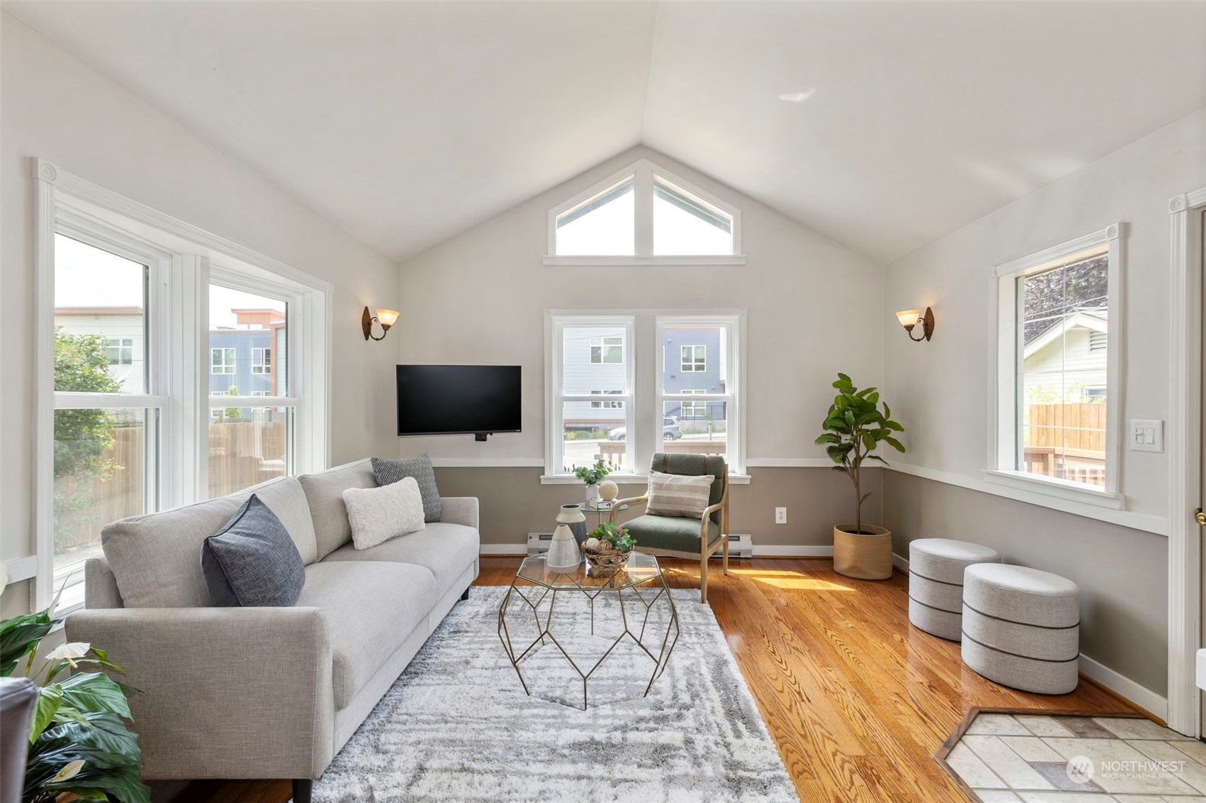1332 7th Street