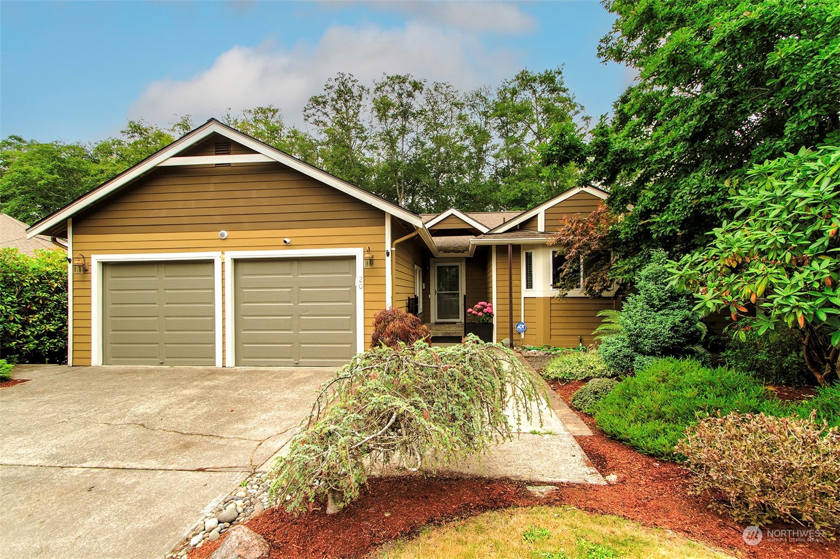 20 Fairwind Court