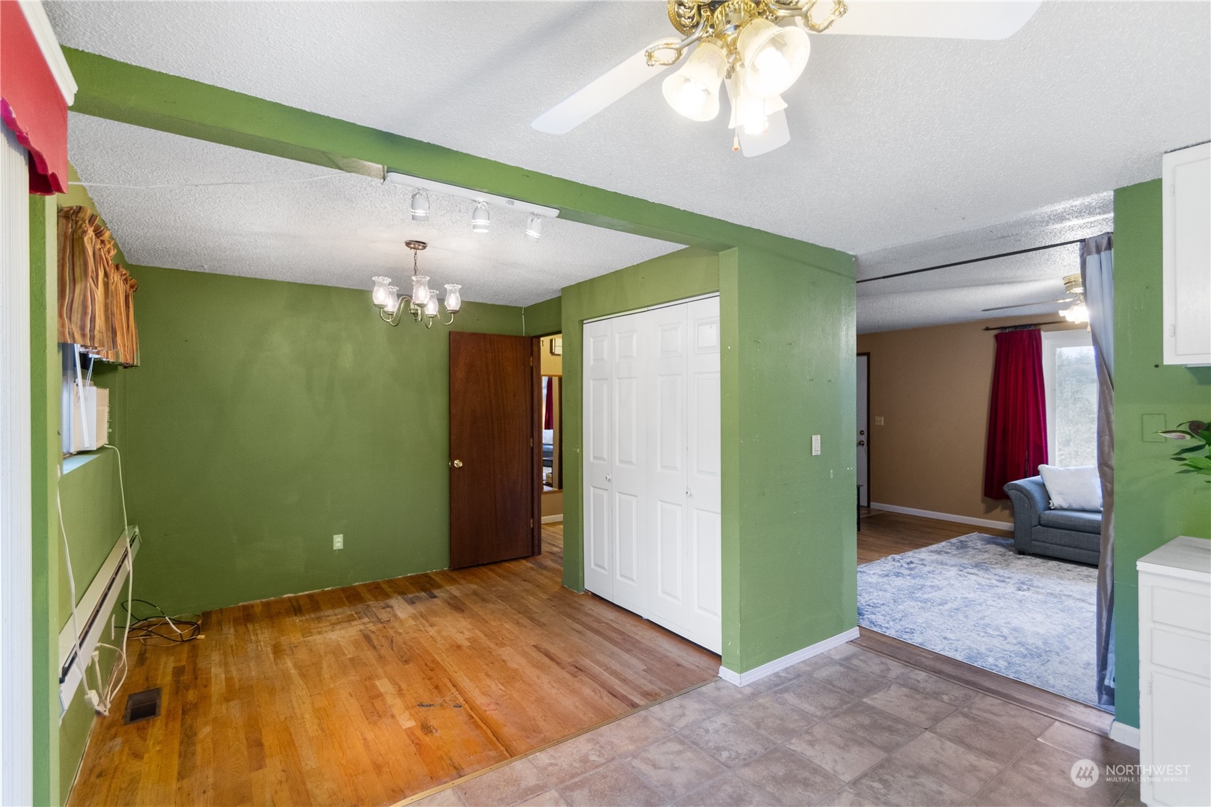 612 Redwood Street