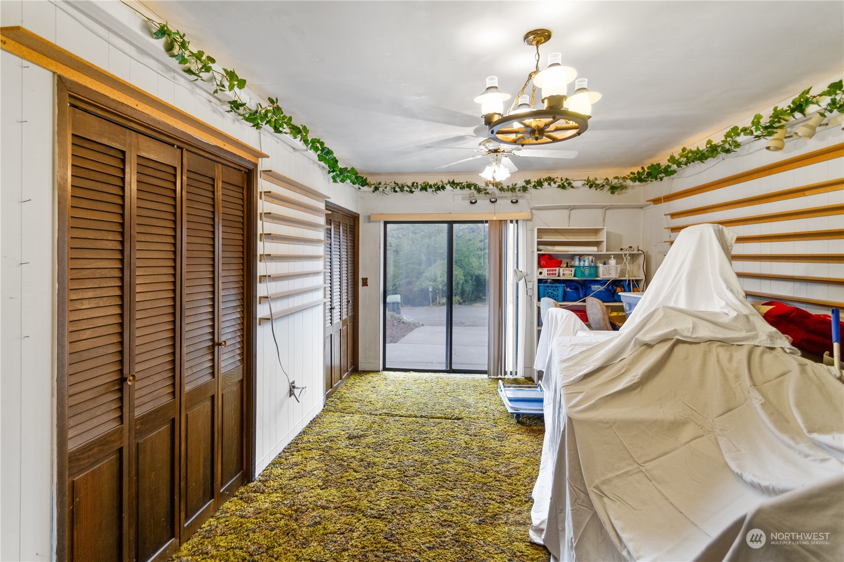 612 Redwood Street