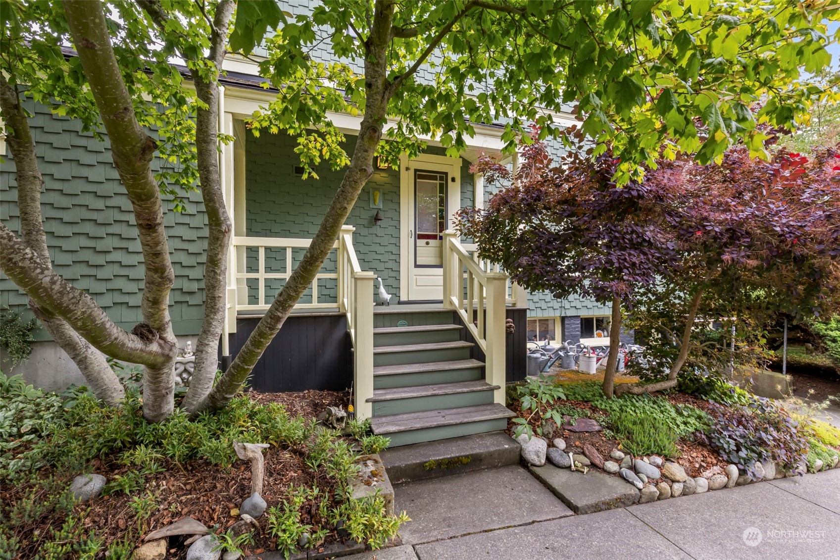 932 Pierce Street