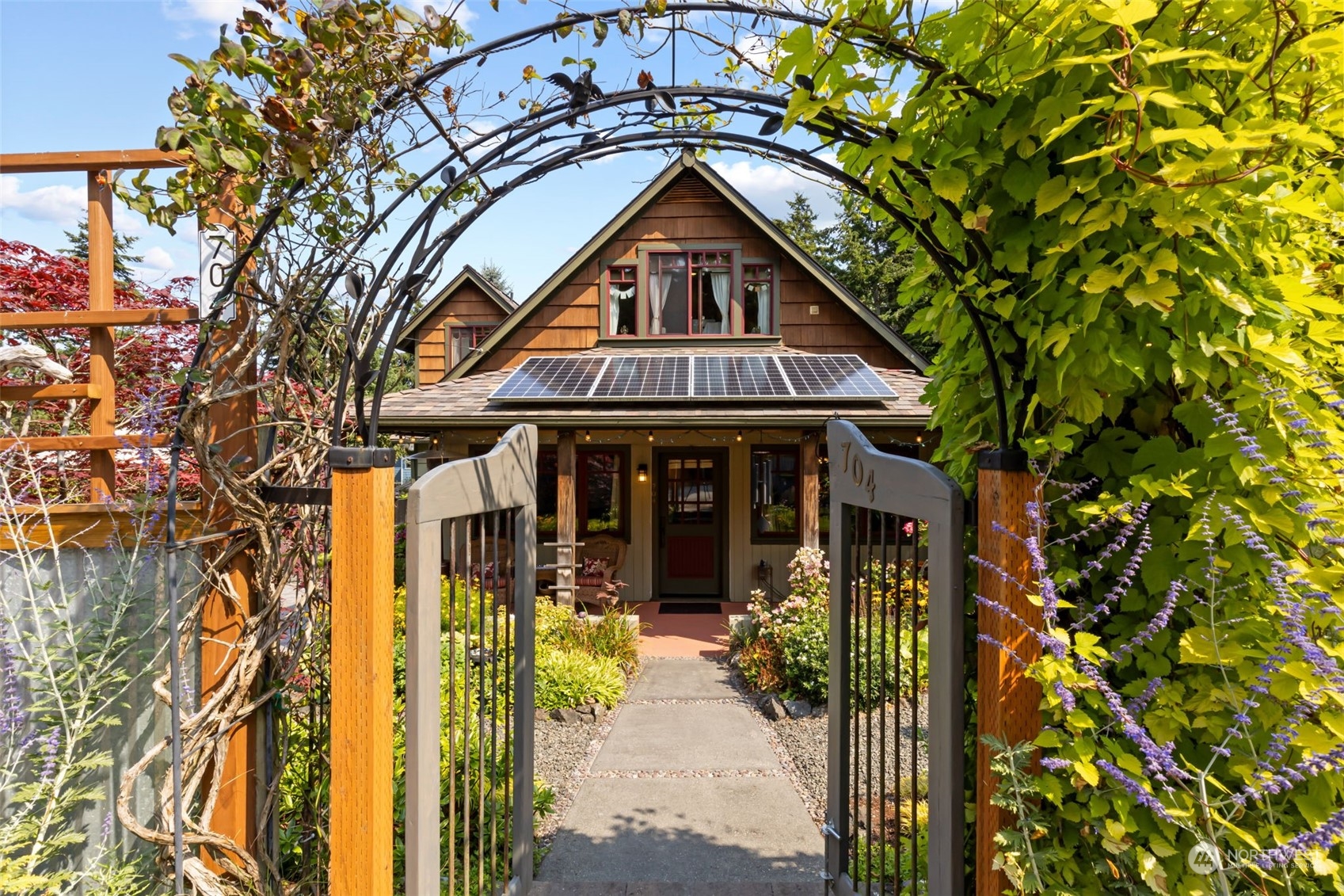 704 V Street