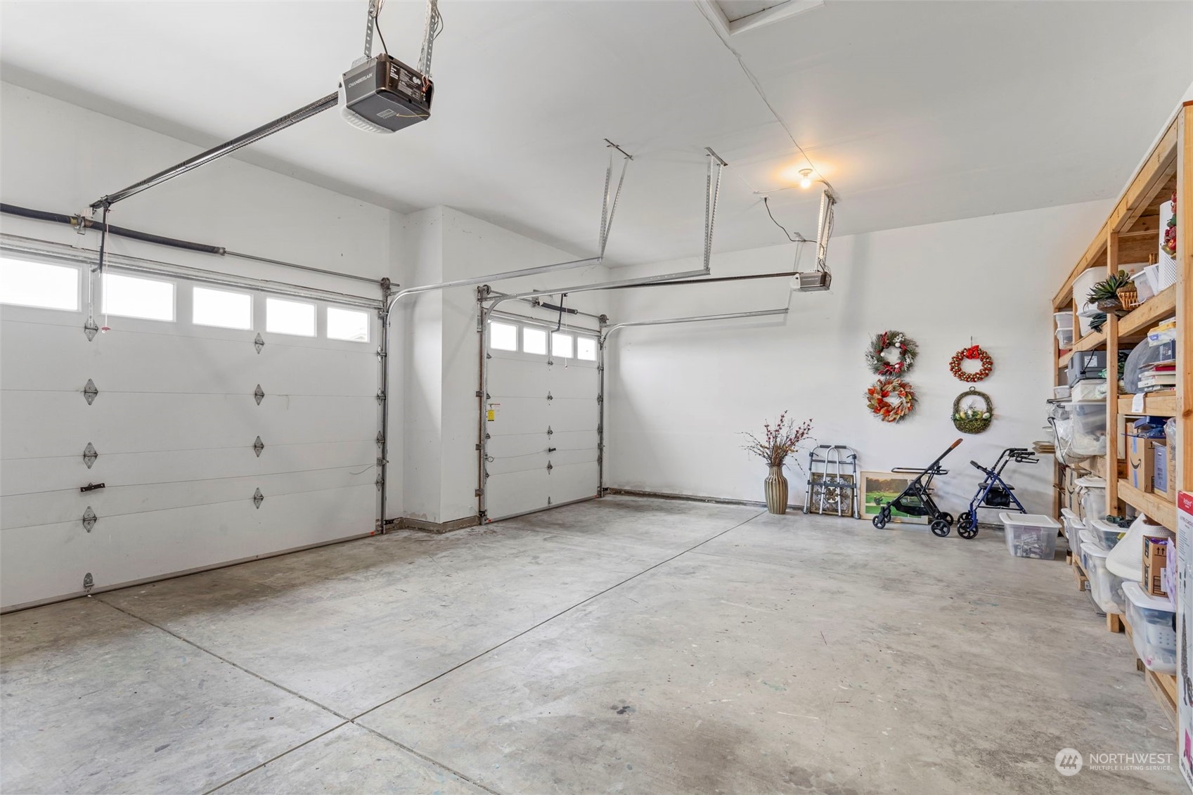 101 W Rue Lavande Lane NE
