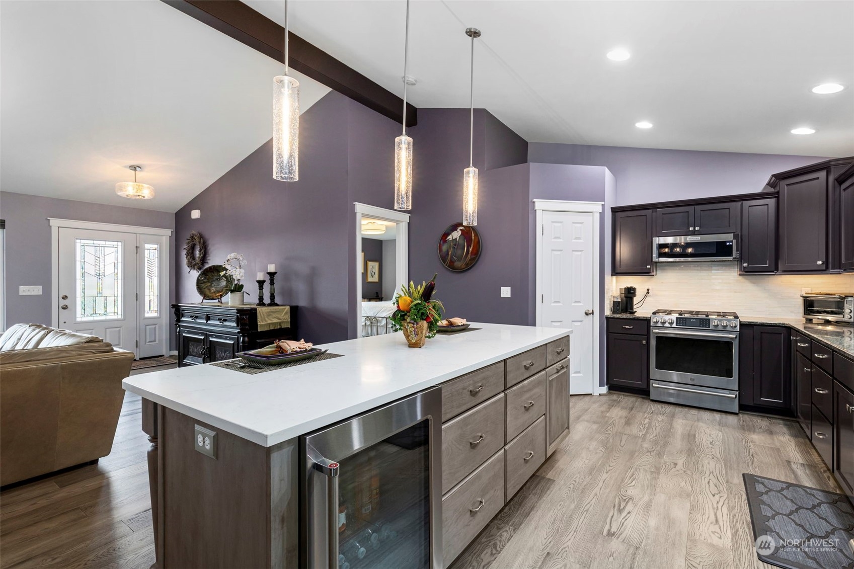 101 W Rue Lavande Lane NE