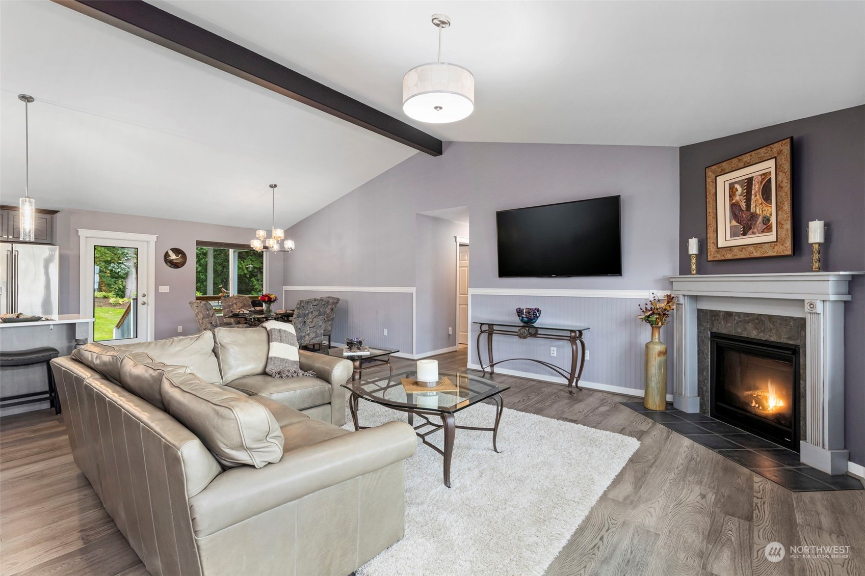 101 W Rue Lavande Lane NE