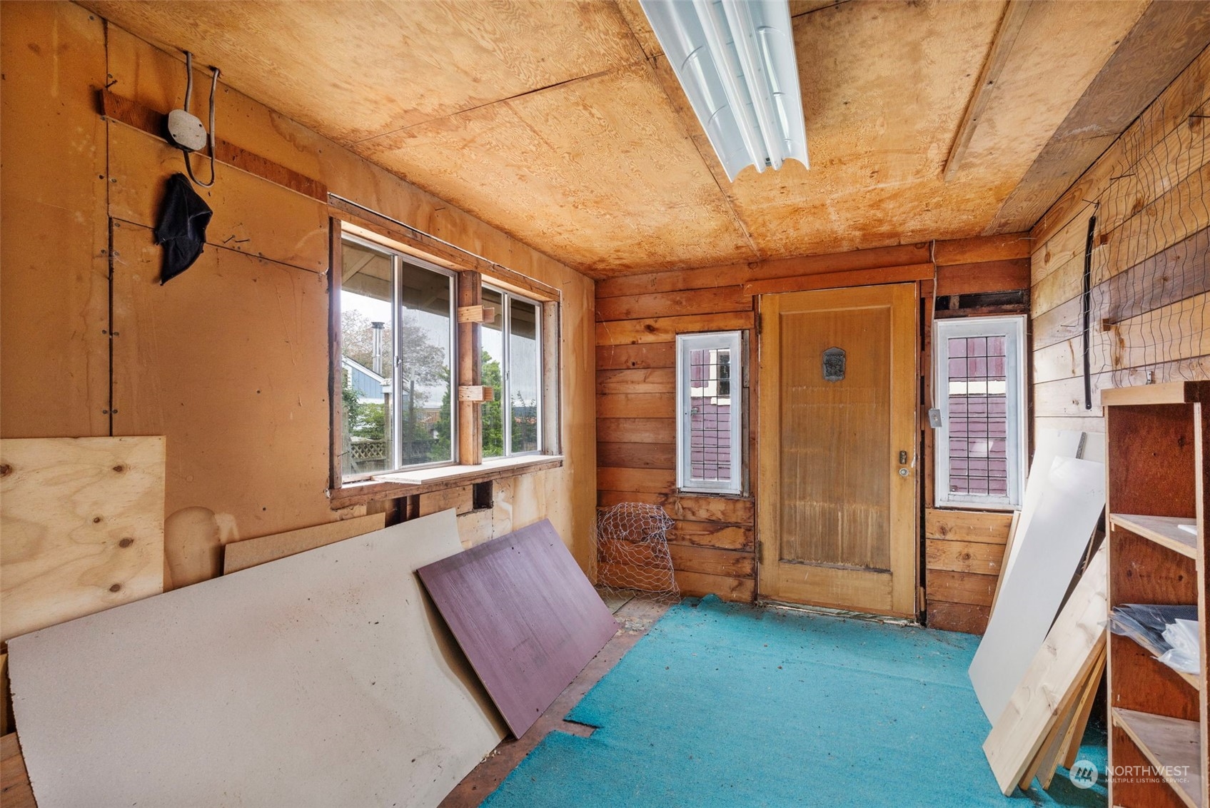 930 Calhoun Street