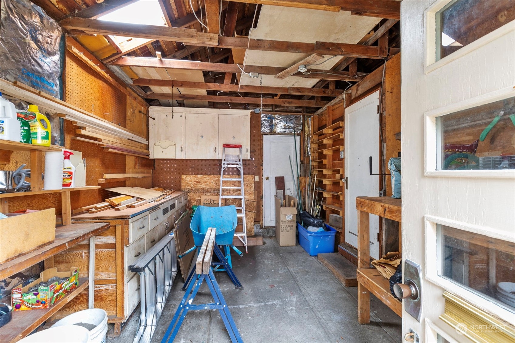 930 Calhoun Street