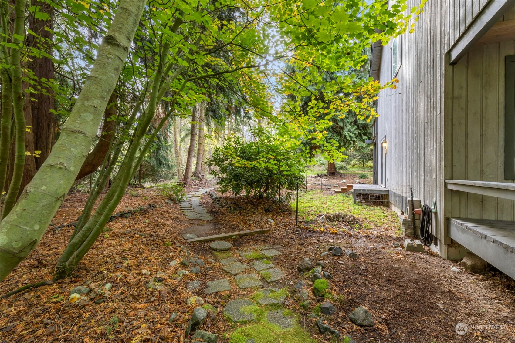 211 Baycliff Drive