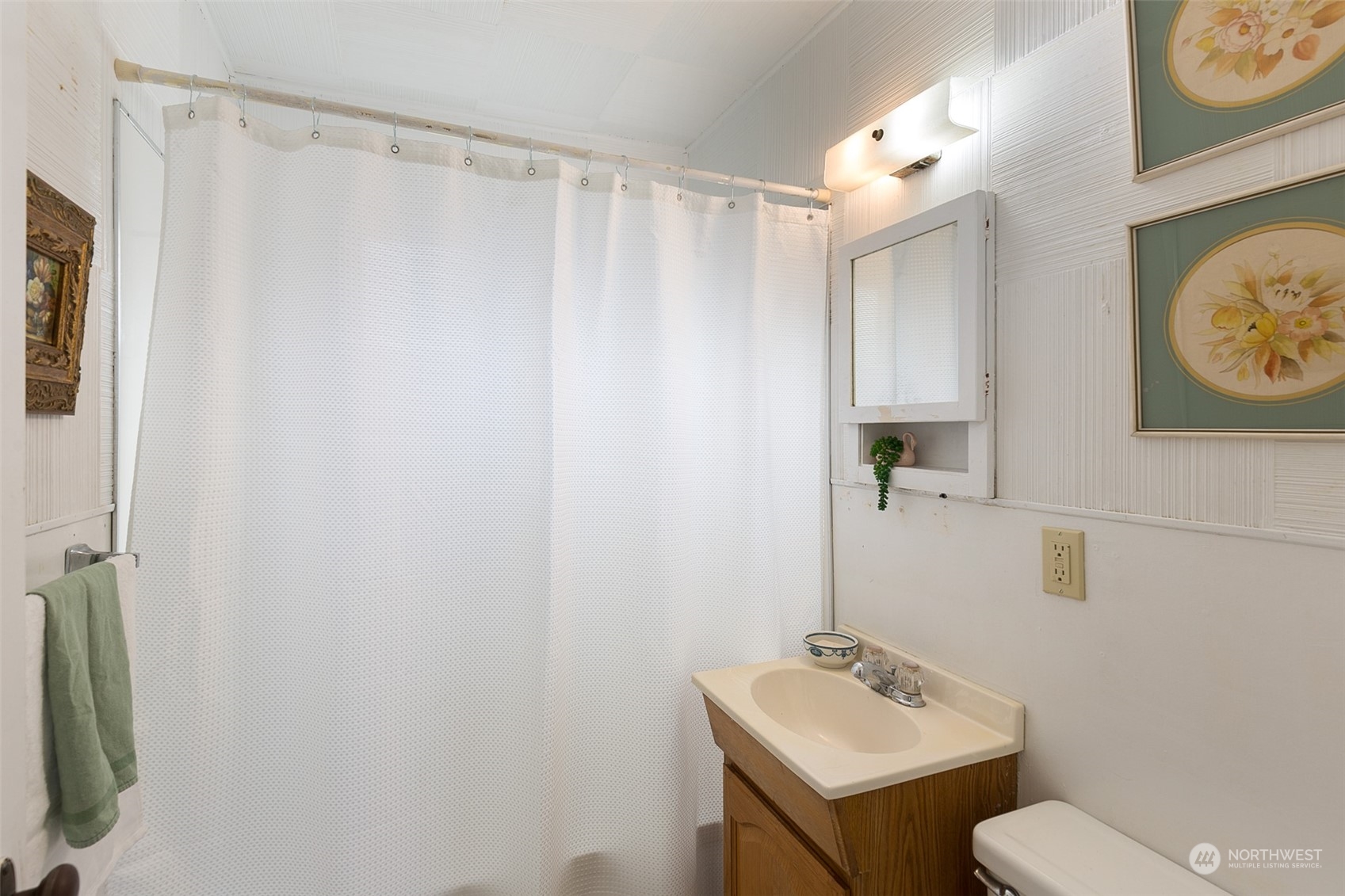 520 W 6th Street
