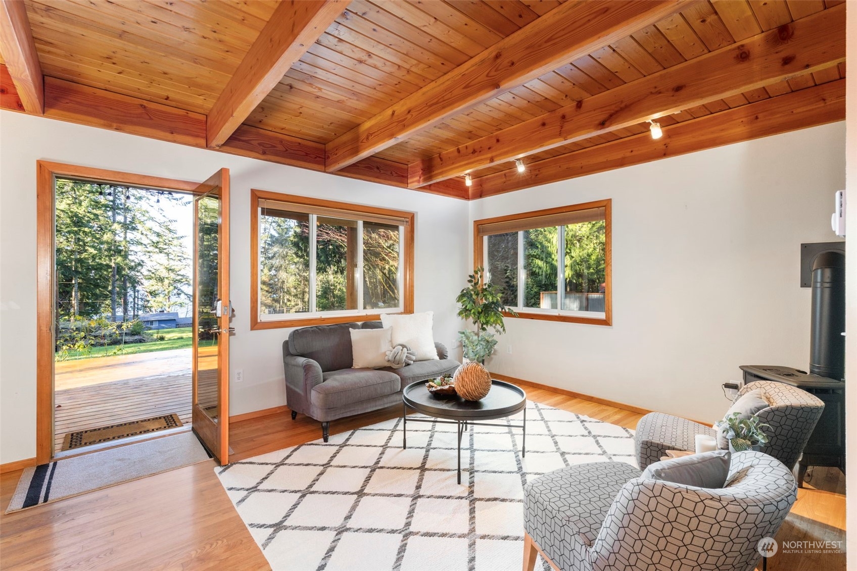 427 Adelma Beach Road