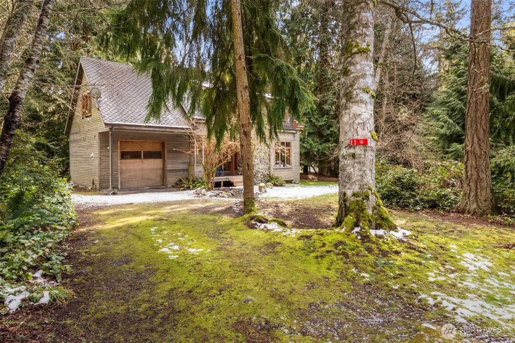 23 Oak Shore Court