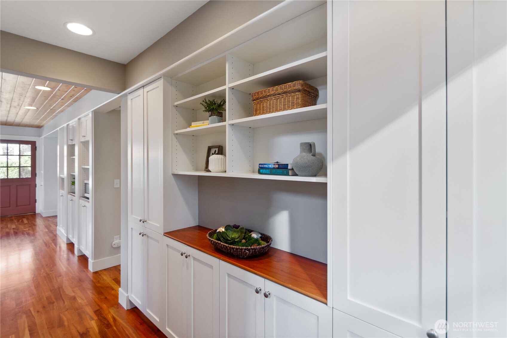 2910 Kimball Court Unit: 6