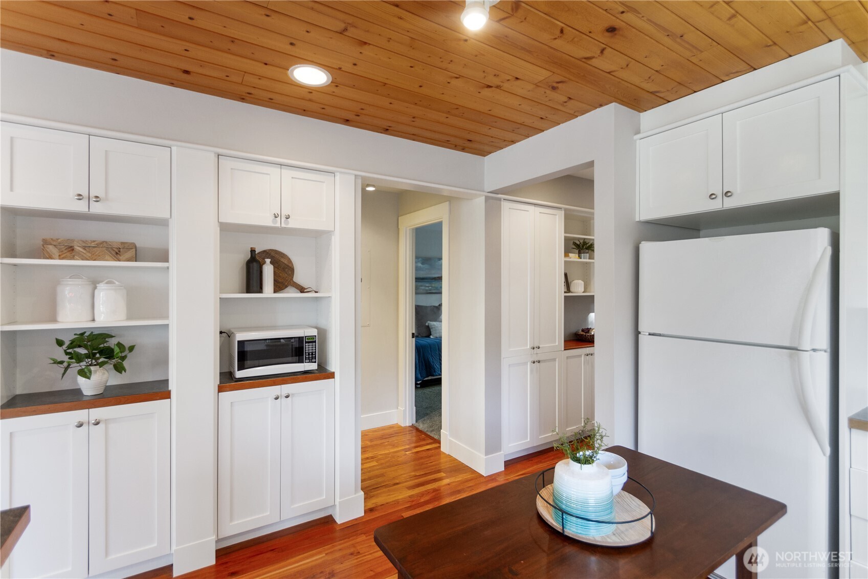 2910 Kimball Court Unit: 6