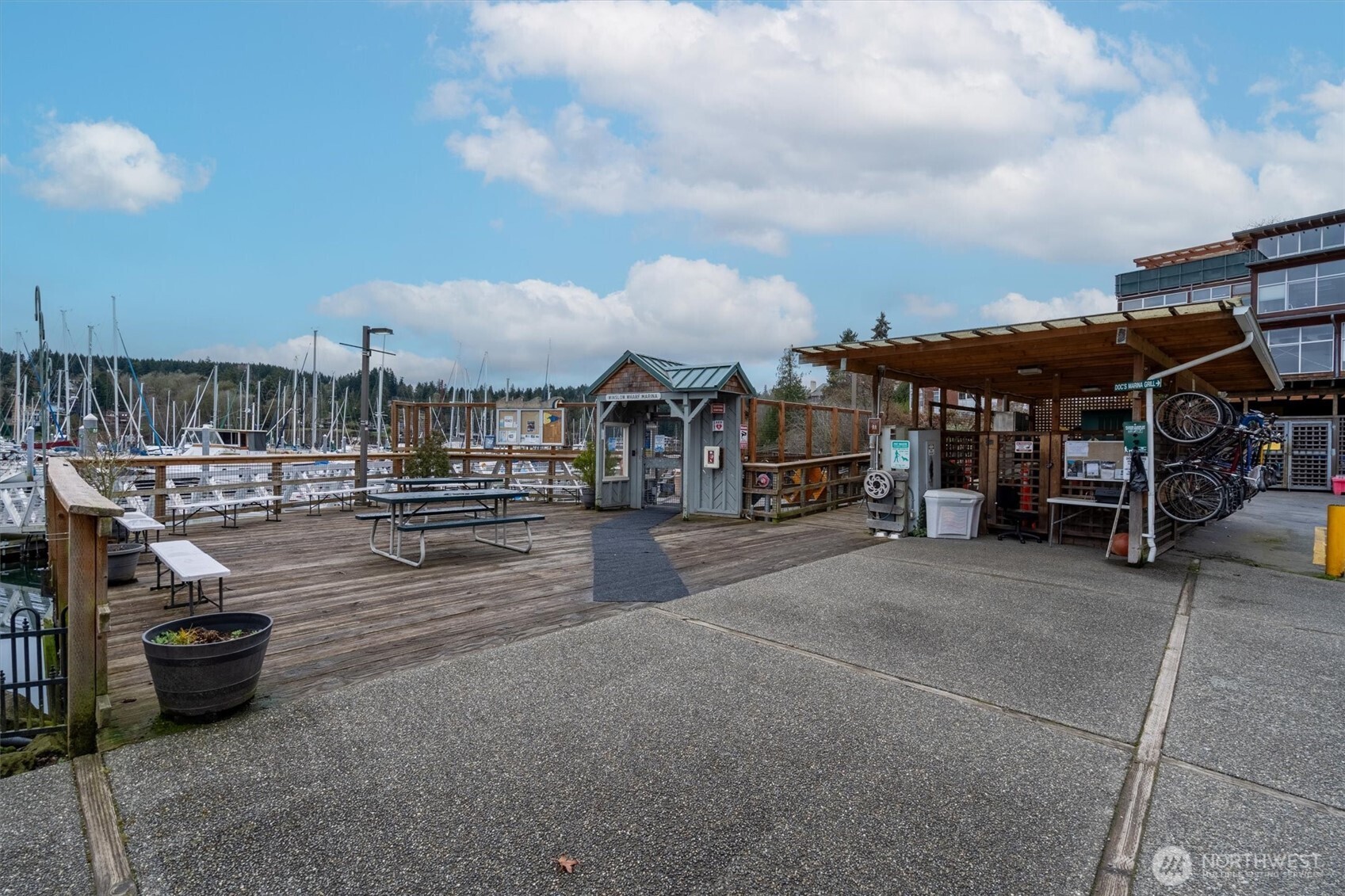 141 Parfitt Way SW Unit: M-42