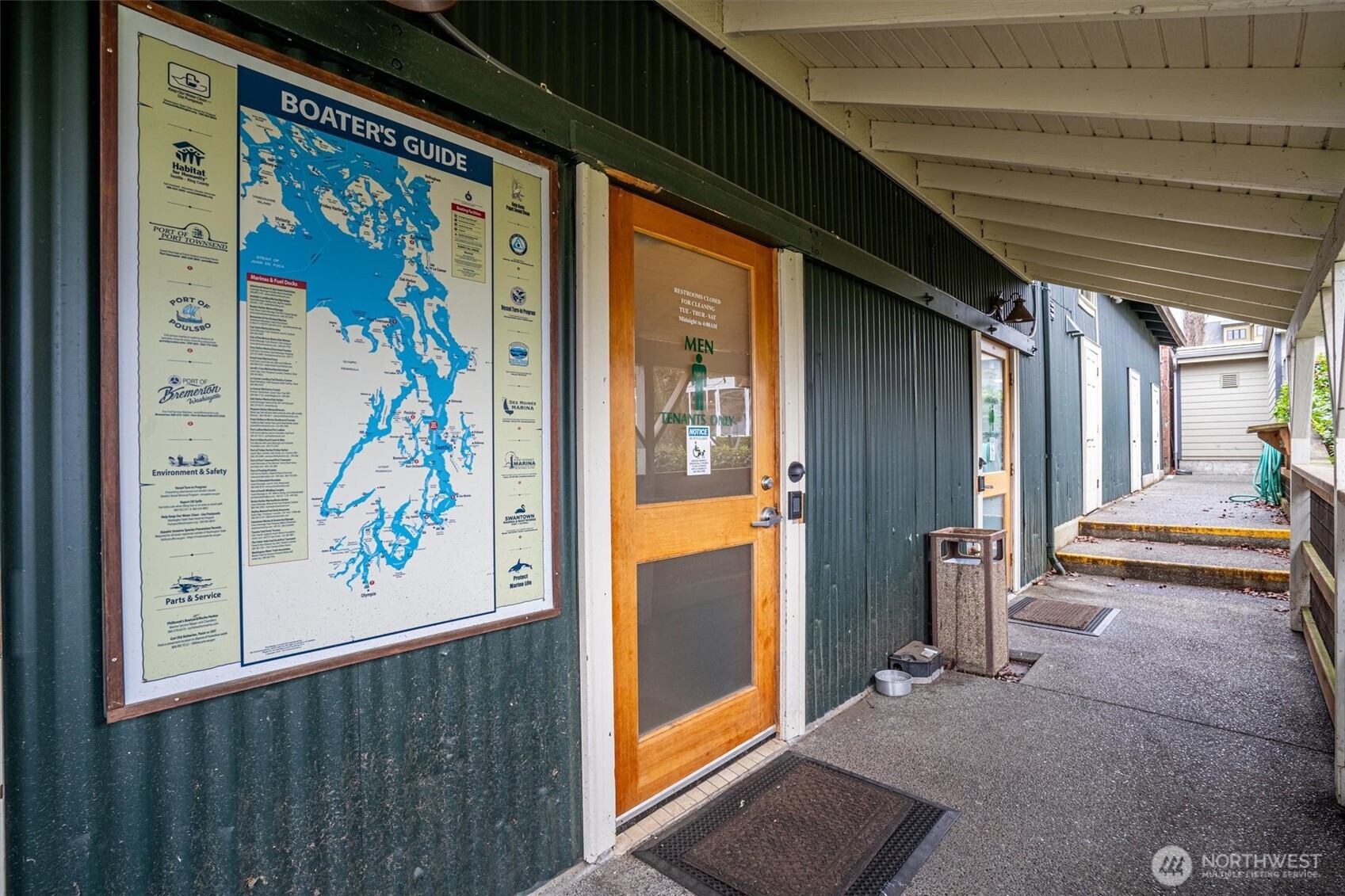 141 Parfitt Way SW Unit: M-42